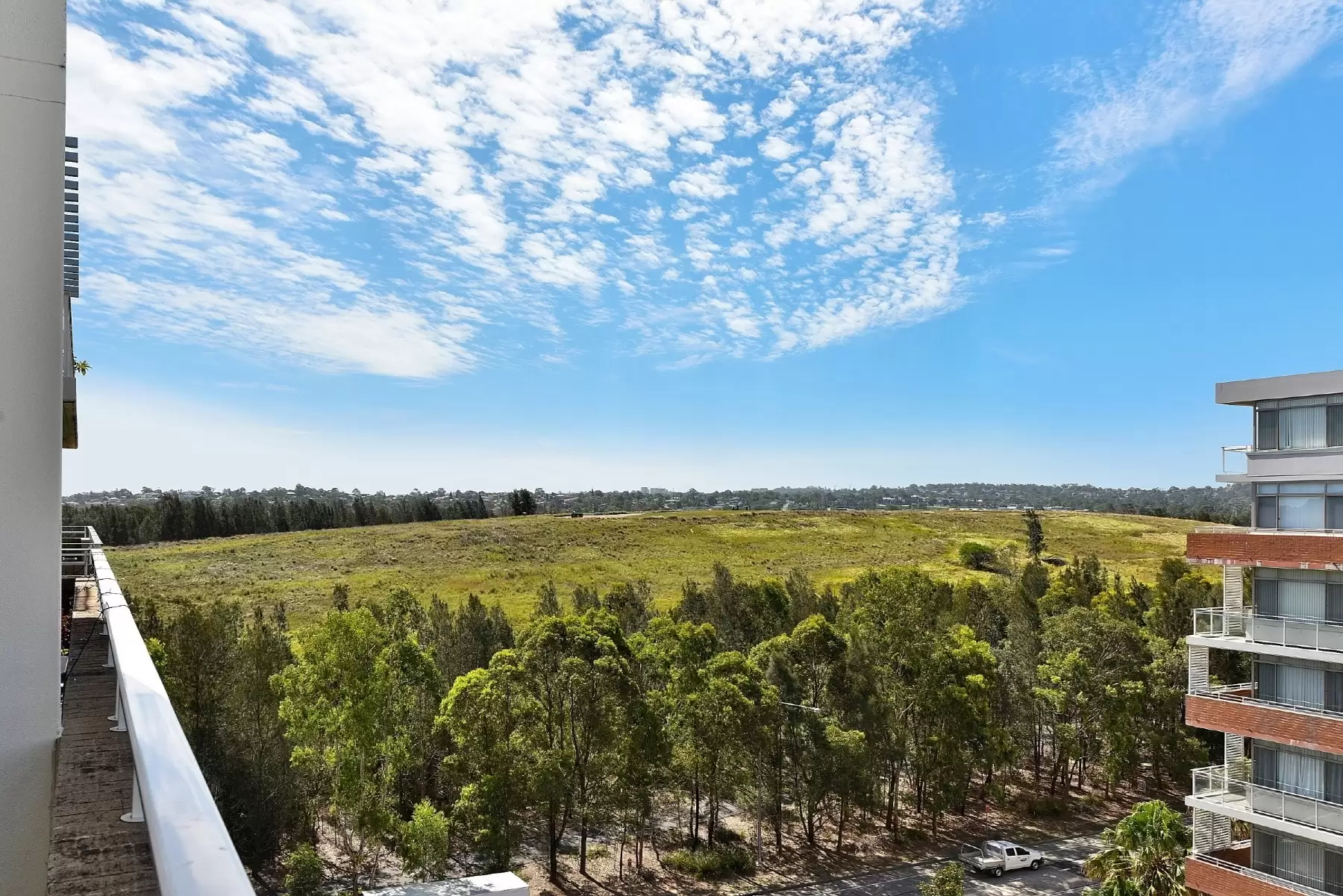 712/19 Hill Road, Wentworth Point Sold by Chidiac Realty - image 2