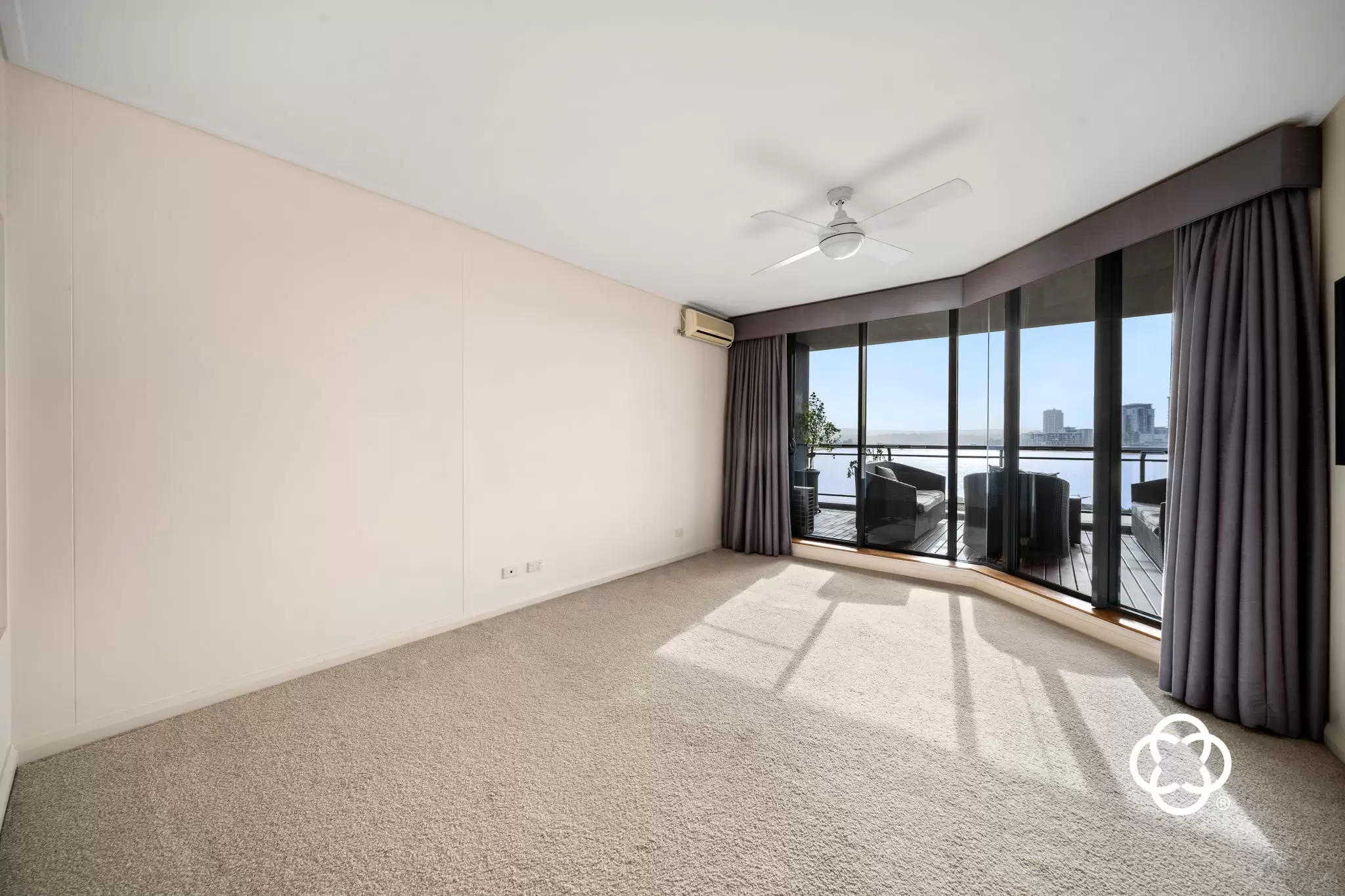 31/29 Bennelong Parkway, Wentworth Point Leased by Chidiac Realty - image 4