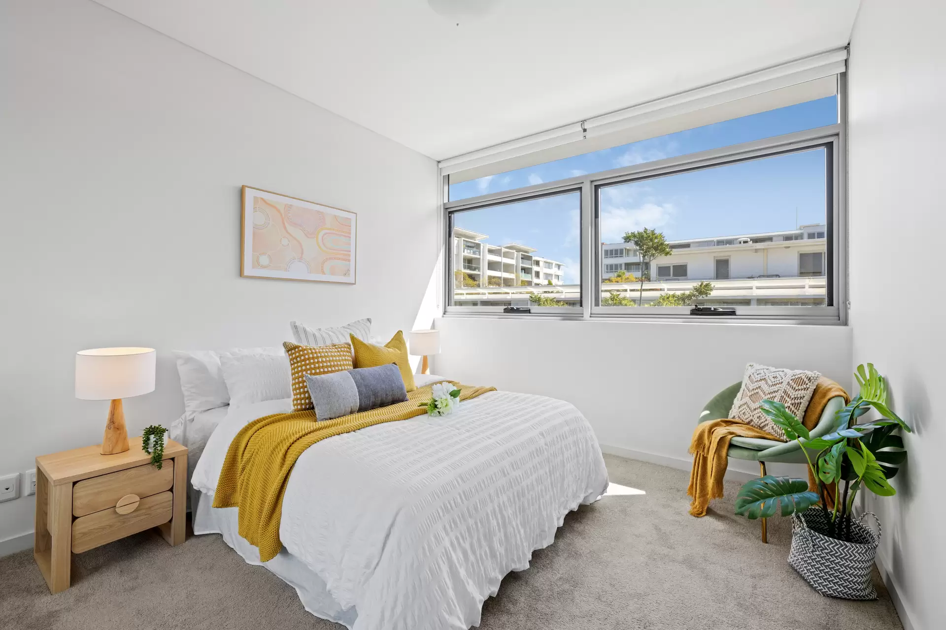 402/10 Savona Drive, Wentworth Point Leased by Chidiac Realty - image 1