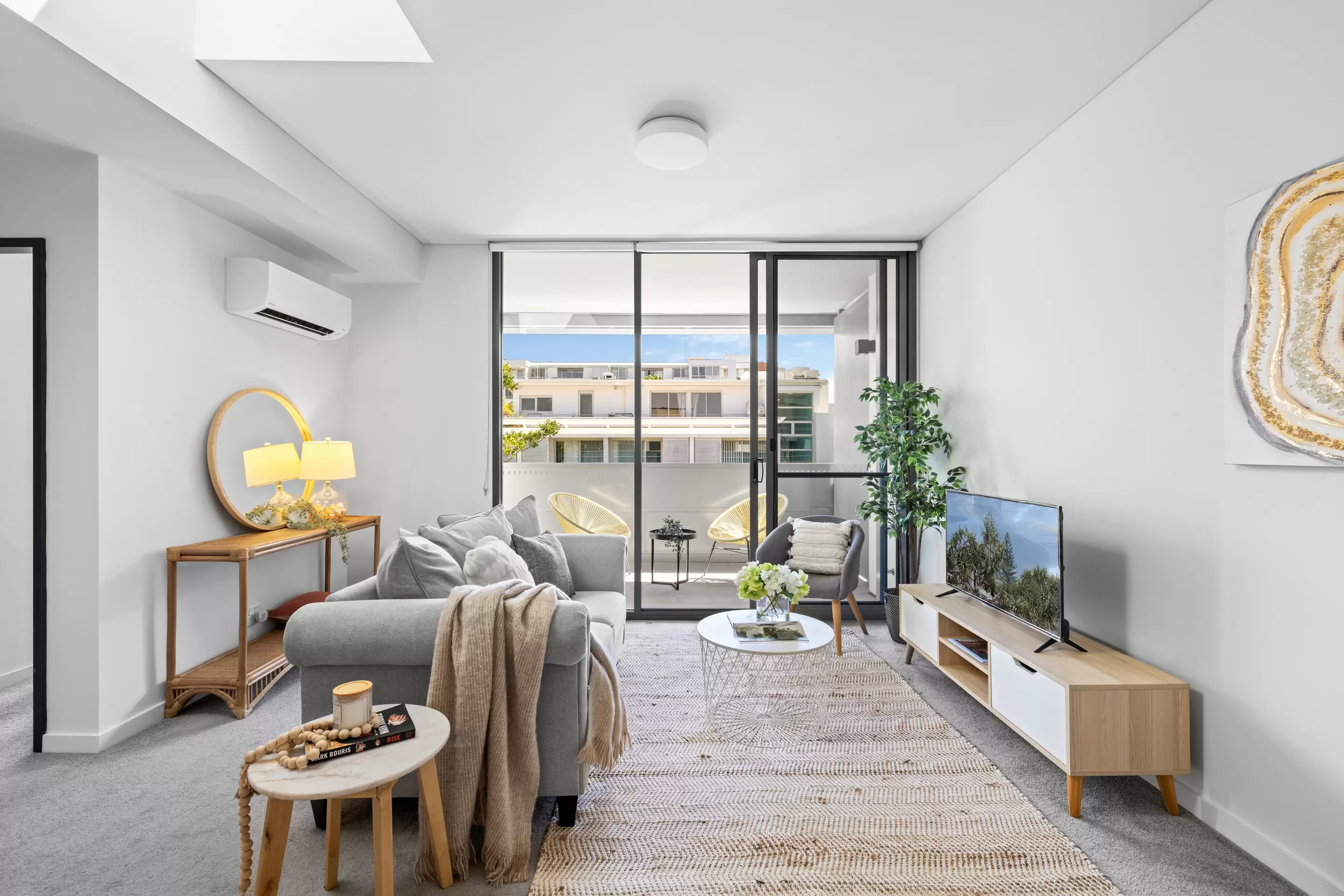 402/10 Savona Drive, Wentworth Point Leased by Chidiac Realty - image 4