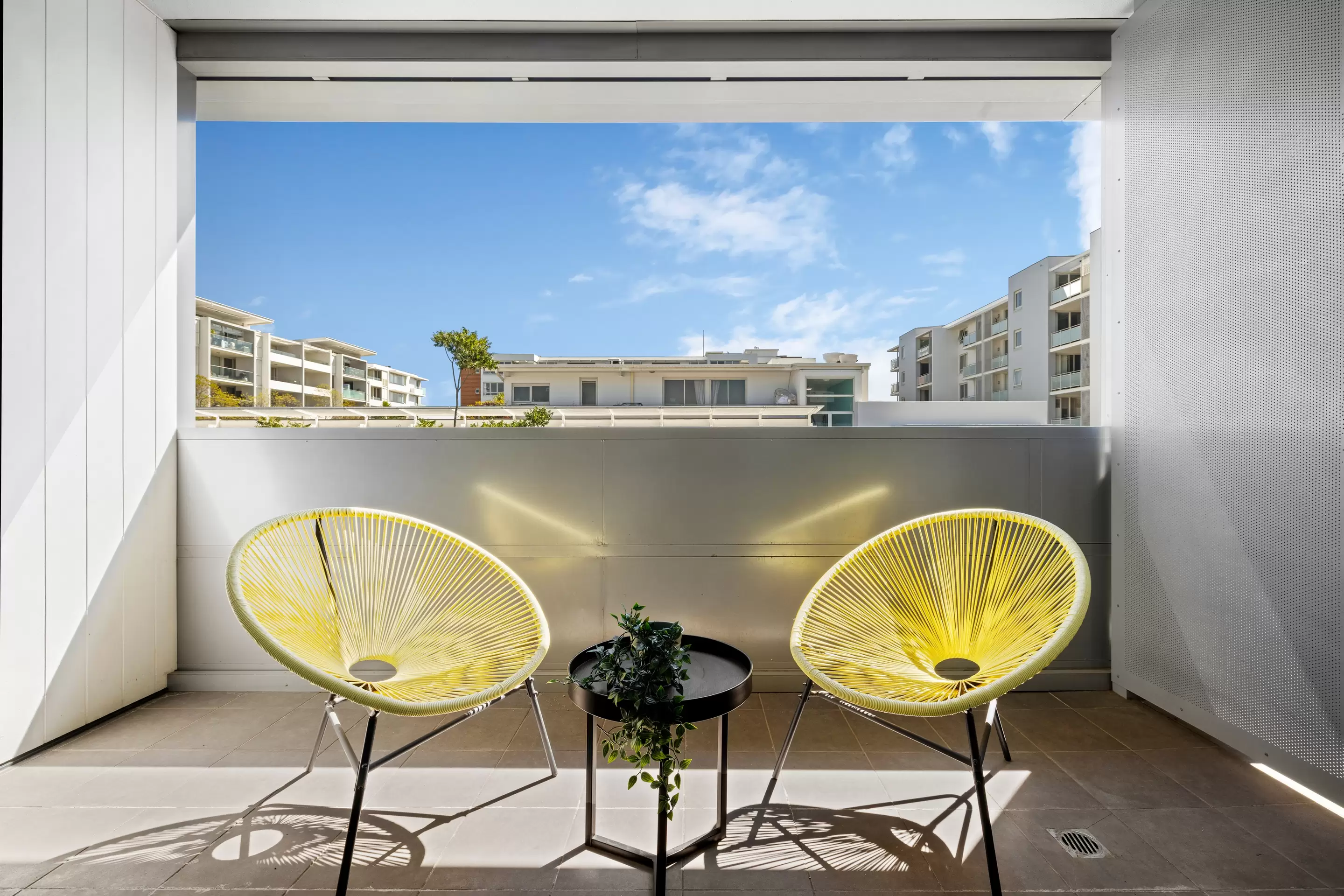 402/10 Savona Drive, Wentworth Point Leased by Chidiac Realty - image 3