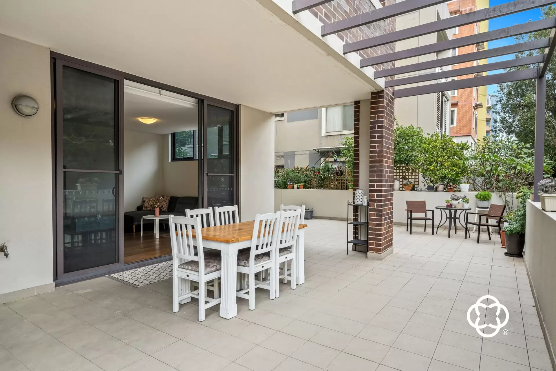 101/25 Hill Road, Wentworth Point Leased by Chidiac Realty - image 1