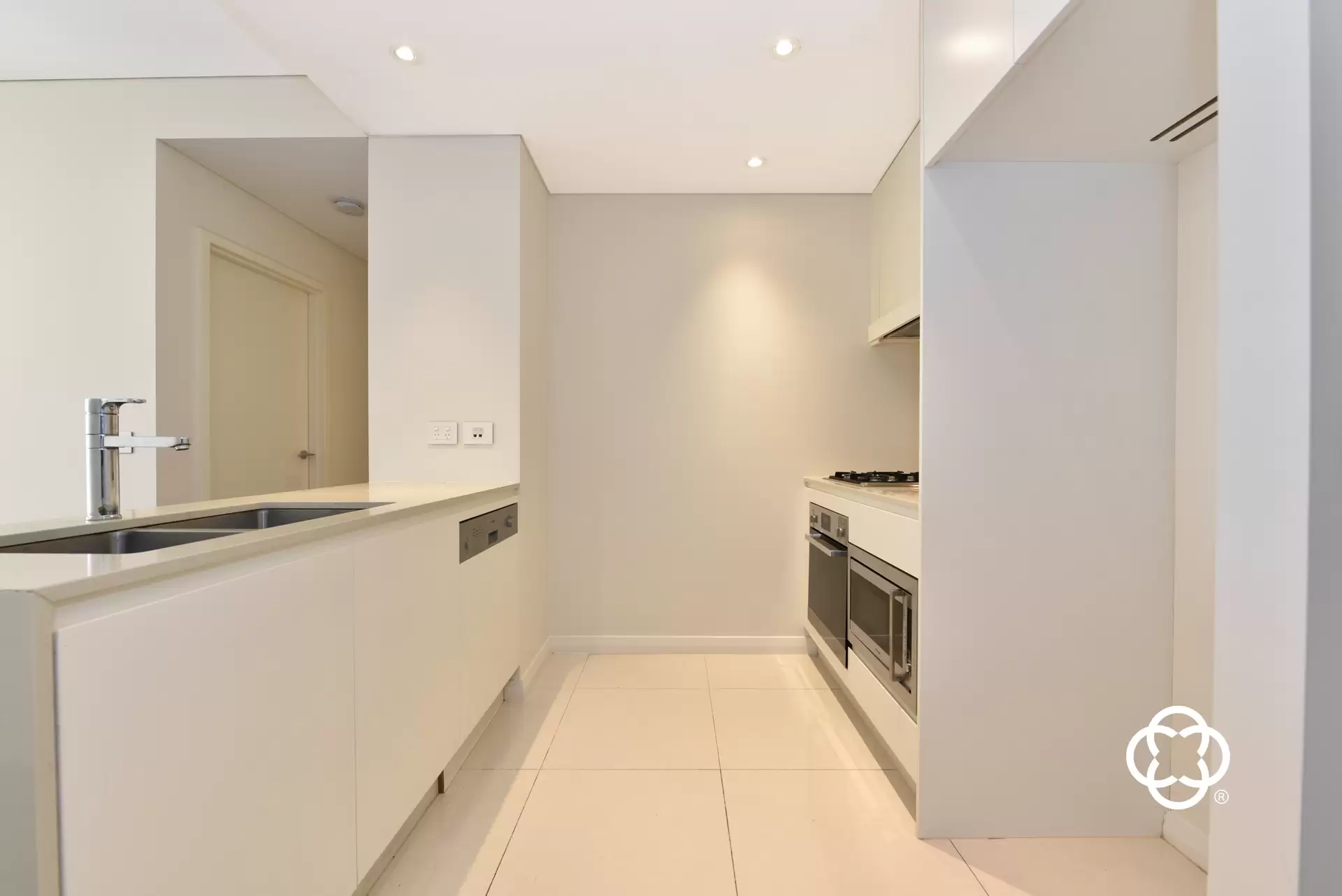 409/27 Hill Road, Wentworth Point Leased by Chidiac Realty - image 1