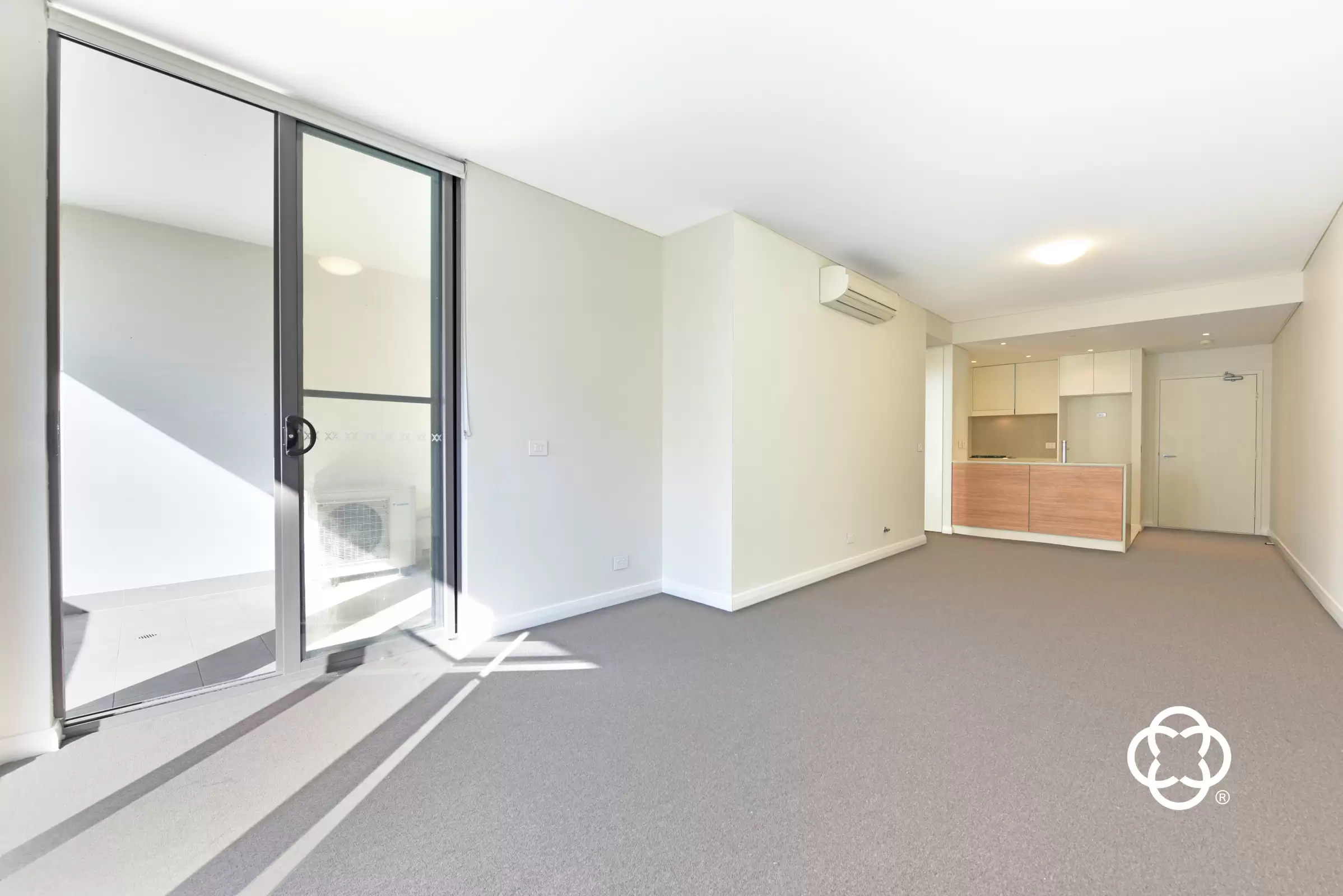 409/27 Hill Road, Wentworth Point Leased by Chidiac Realty - image 1