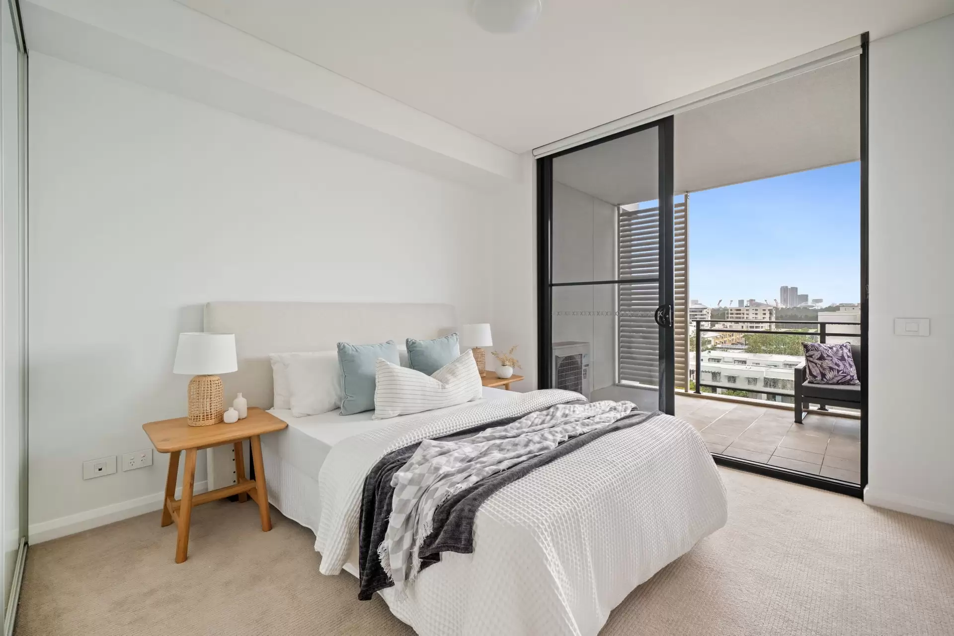 810/22 Baywater Drive, Wentworth Point Sold by Chidiac Realty - image 1