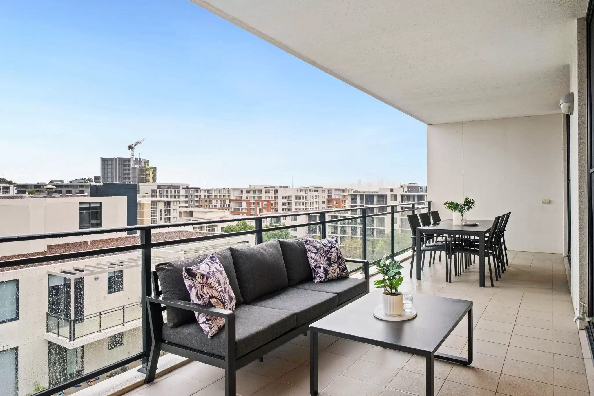 810/22 Baywater Drive, Wentworth Point Sold by Chidiac Realty - image 3