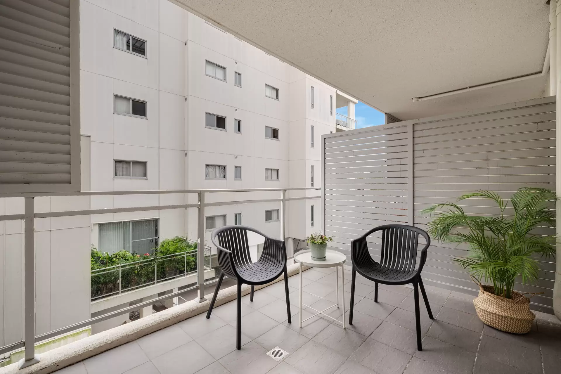 9/104 Railway Terrace, Merrylands Sold by Chidiac Realty - image 1