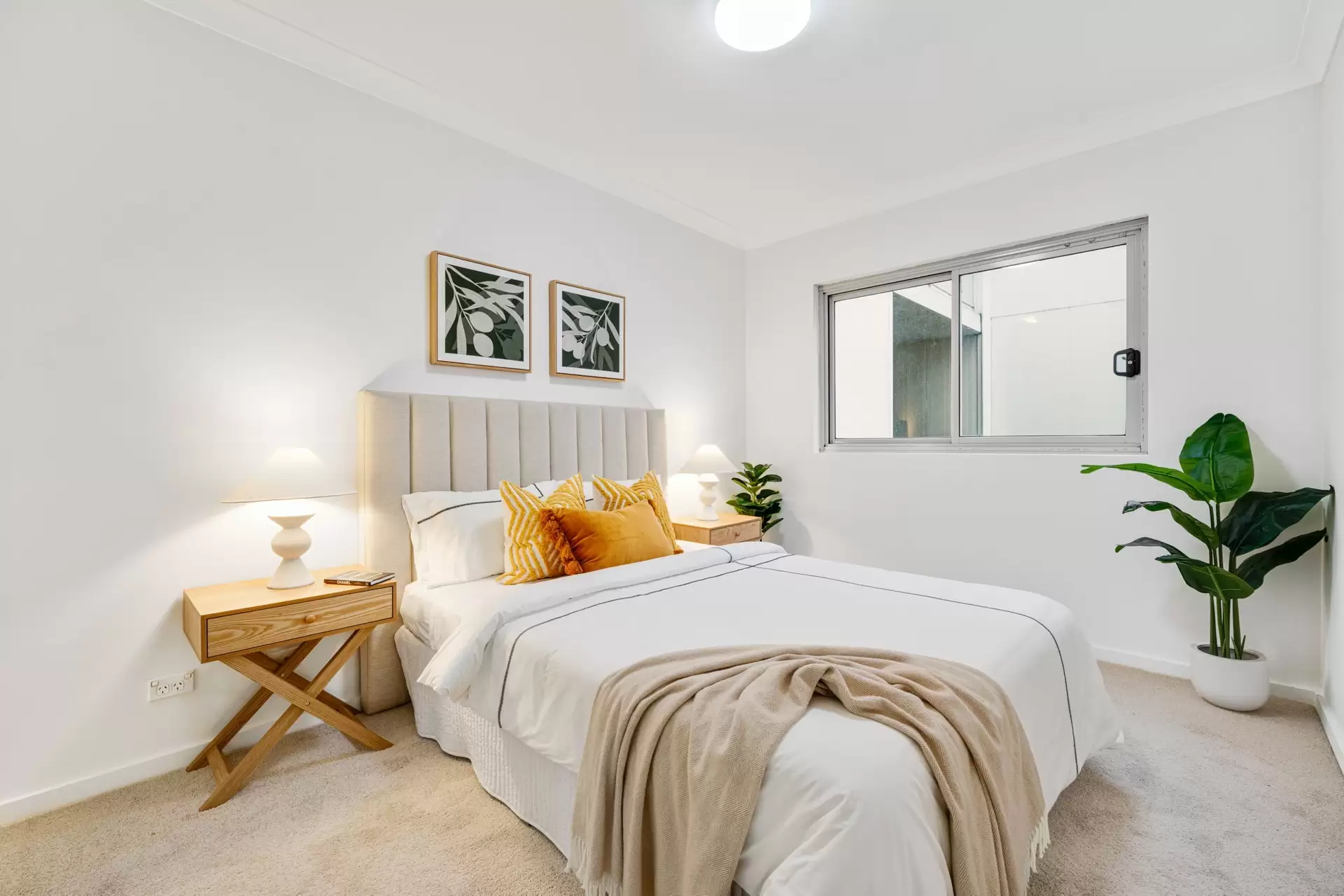 9/104 Railway Terrace, Merrylands Sold by Chidiac Realty - image 1