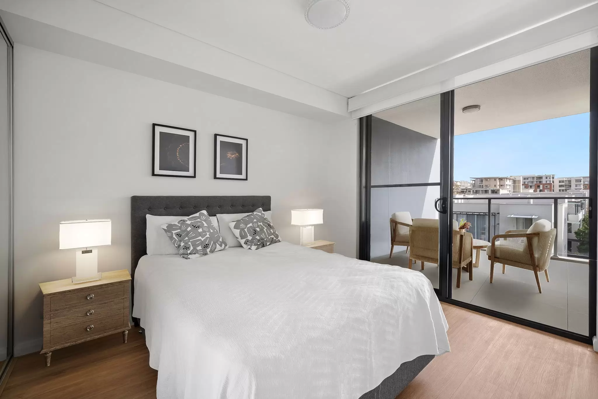 402/8 Marine Parade, Wentworth Point Sold by Chidiac Realty - image 3