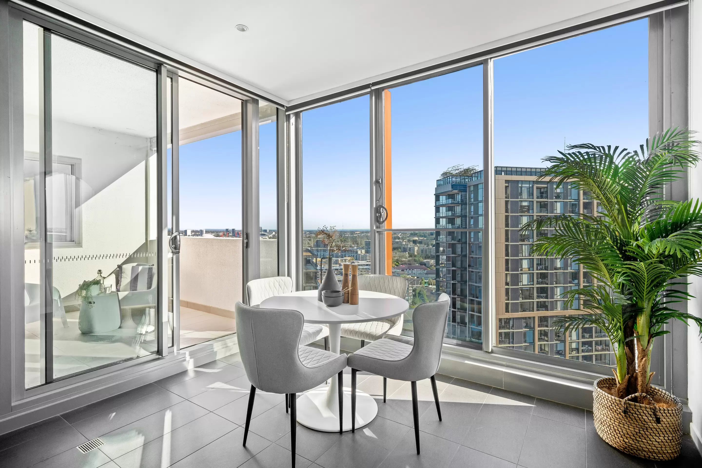 2414/18 Footbridge Boulevard, Wentworth Point Sold by Chidiac Realty - image 2