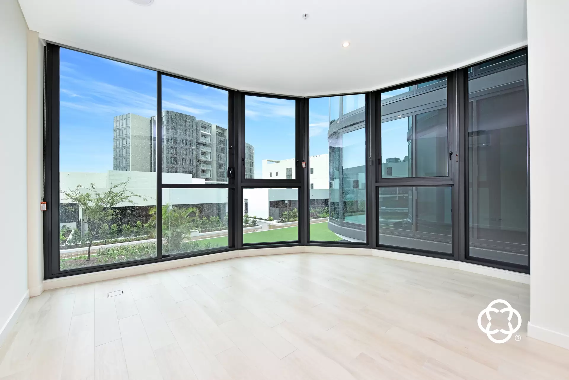 808/13 Wentworth Place, Wentworth Point Leased by Chidiac Realty - image 1
