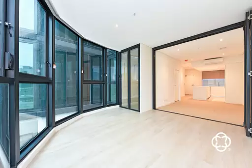 808/13 Wentworth Place, Wentworth Point Leased by Chidiac Realty