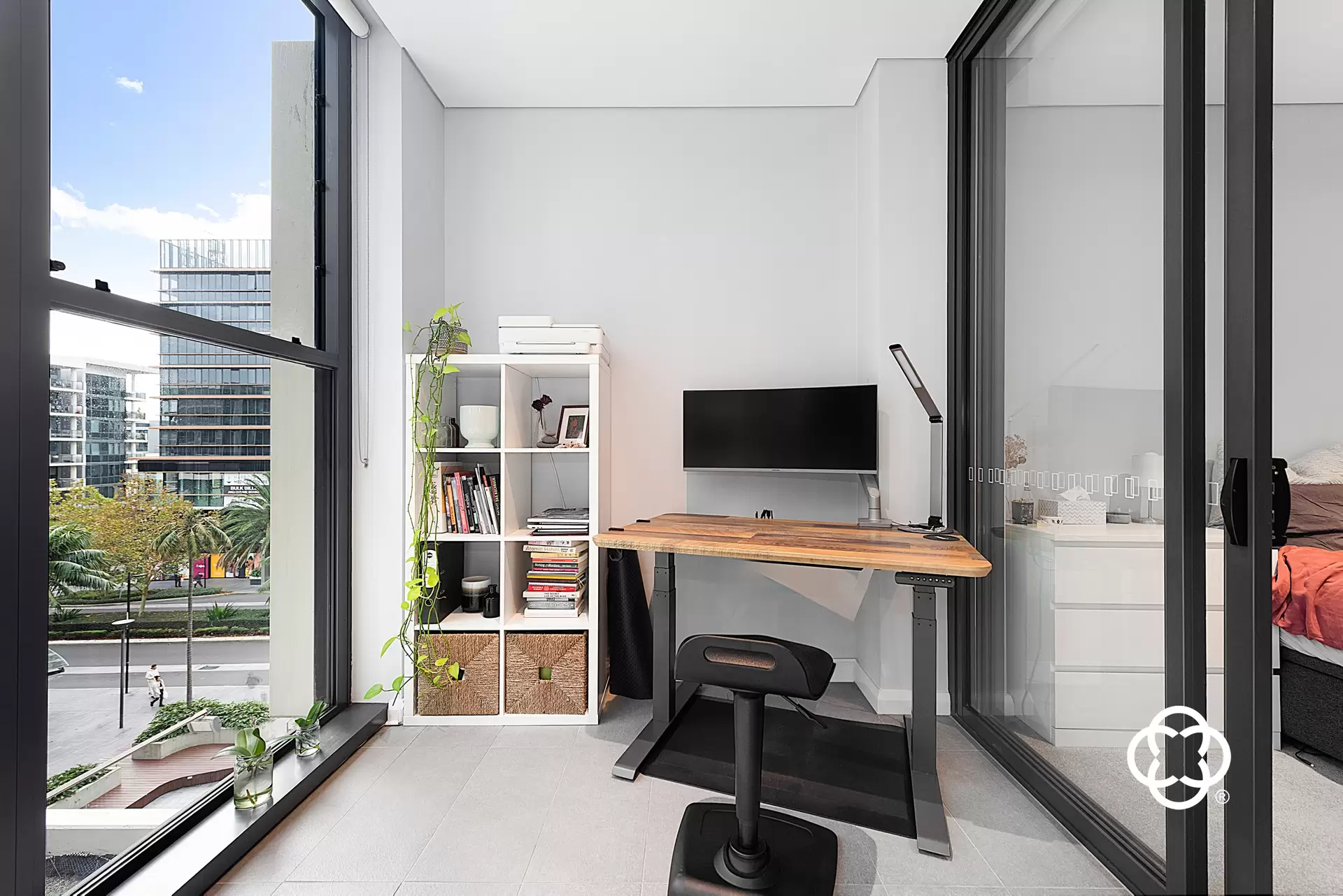 403/5 Wentworth Place, Wentworth Point Leased by Chidiac Realty - image 1