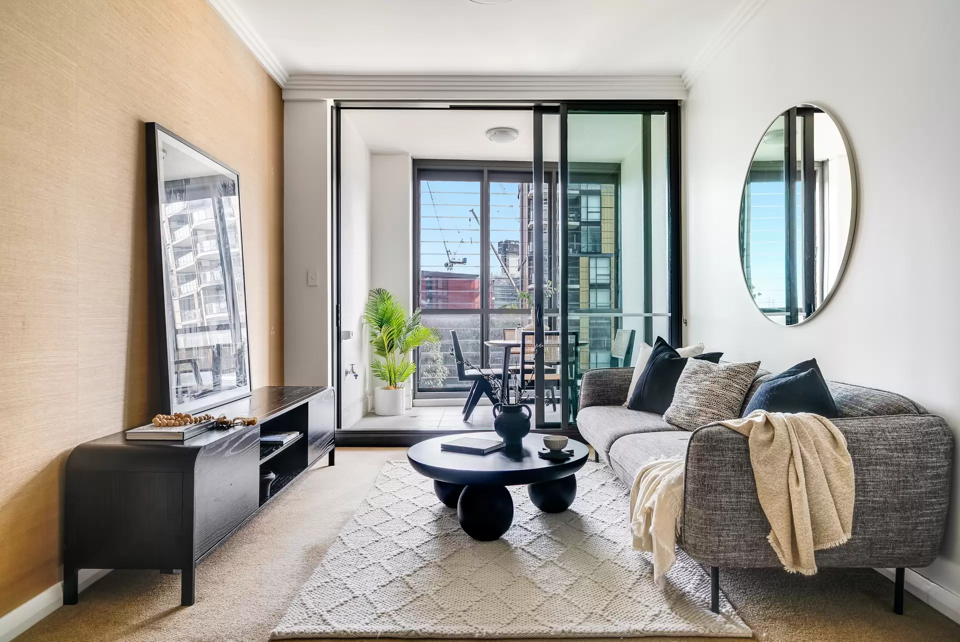 503/53 Hill Road, Wentworth Point Sold by Chidiac Realty - image 1