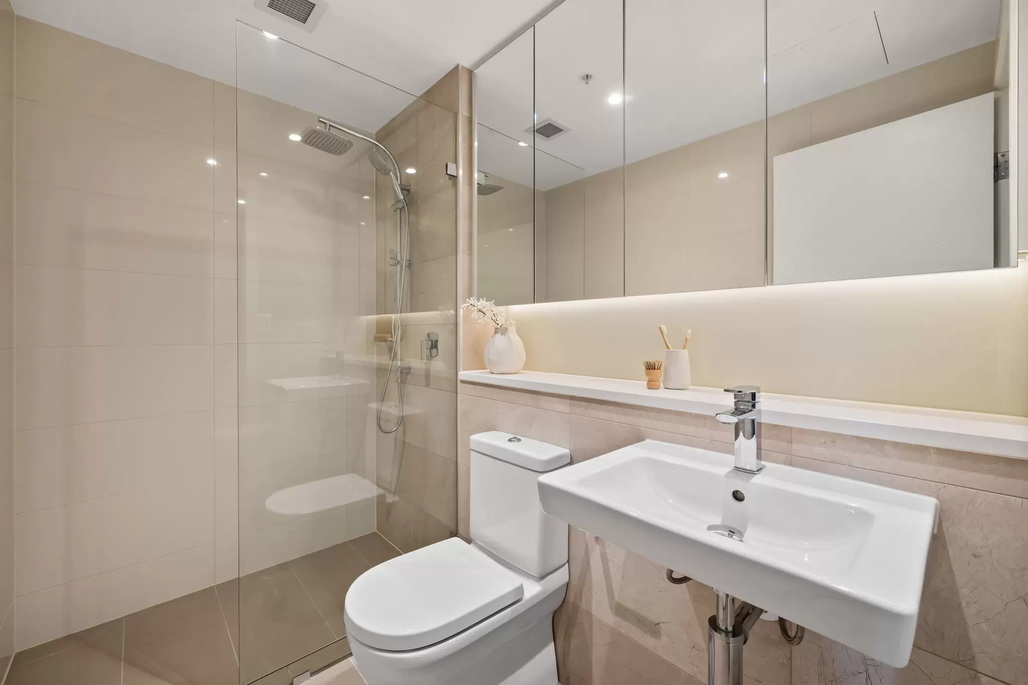 614/18 Footbridge Boulevard, Wentworth Point Sold by Chidiac Realty - image 8