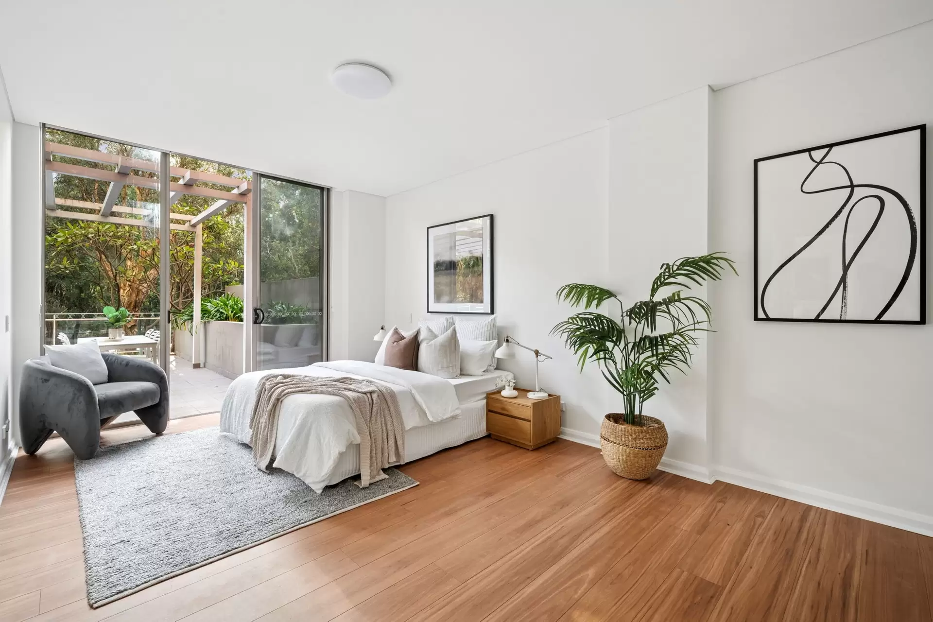 104/21 Hill Road, Wentworth Point Sold by Chidiac Realty - image 1