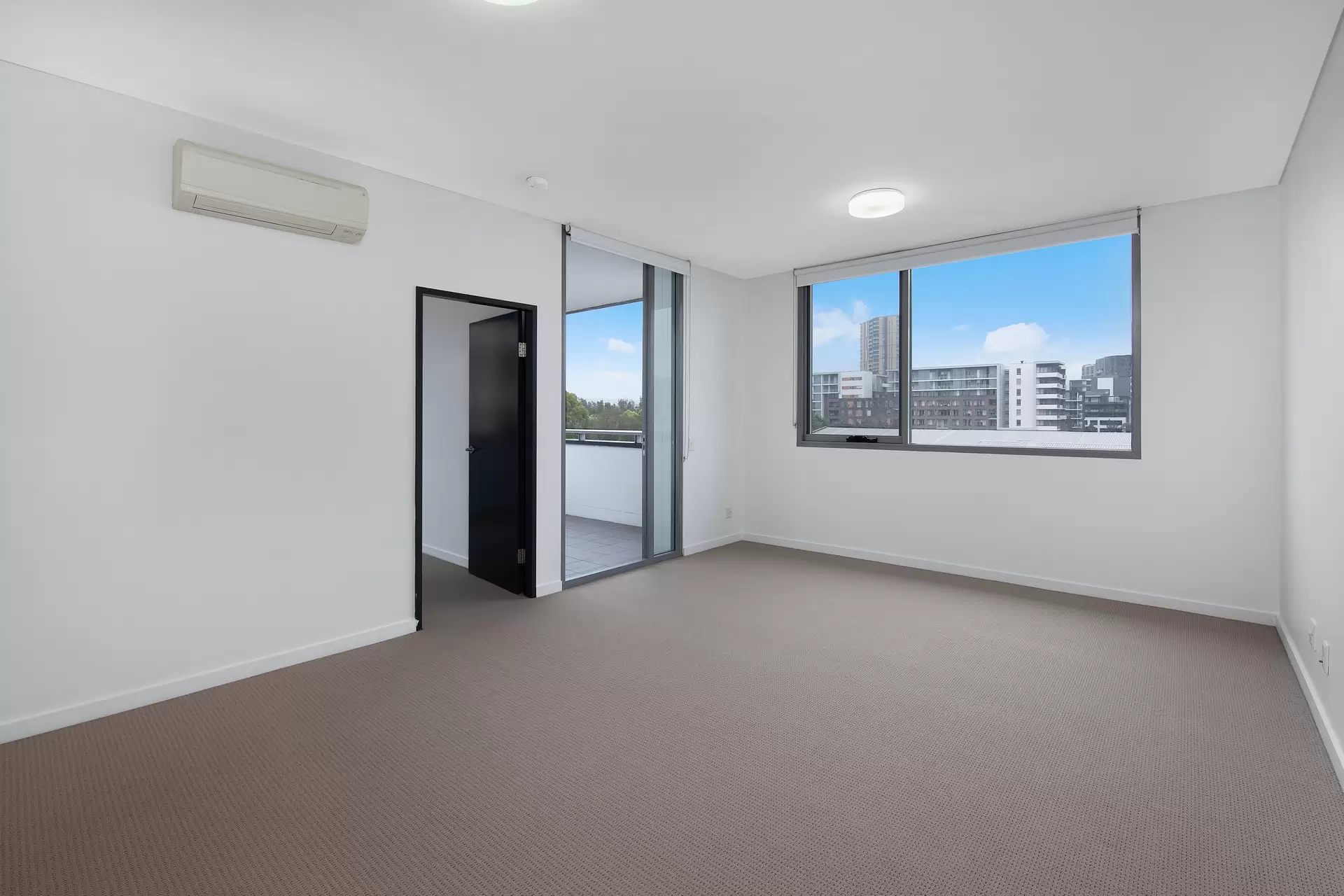 402/8 Nuvolari Place, Wentworth Point Leased by Chidiac Realty - image 1