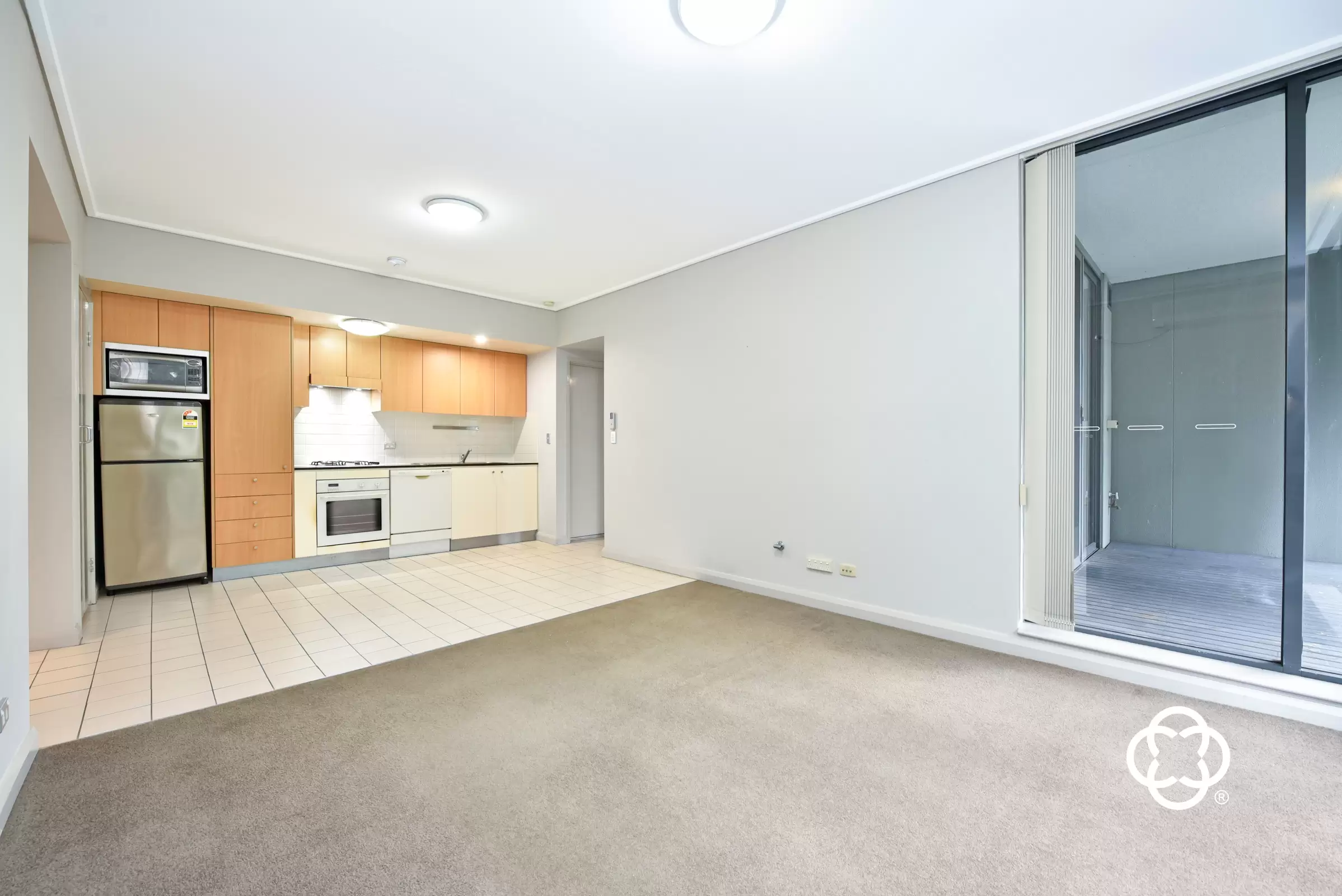 77/27 Bennelong Parkway, Wentworth Point Leased by Chidiac Realty - image 5
