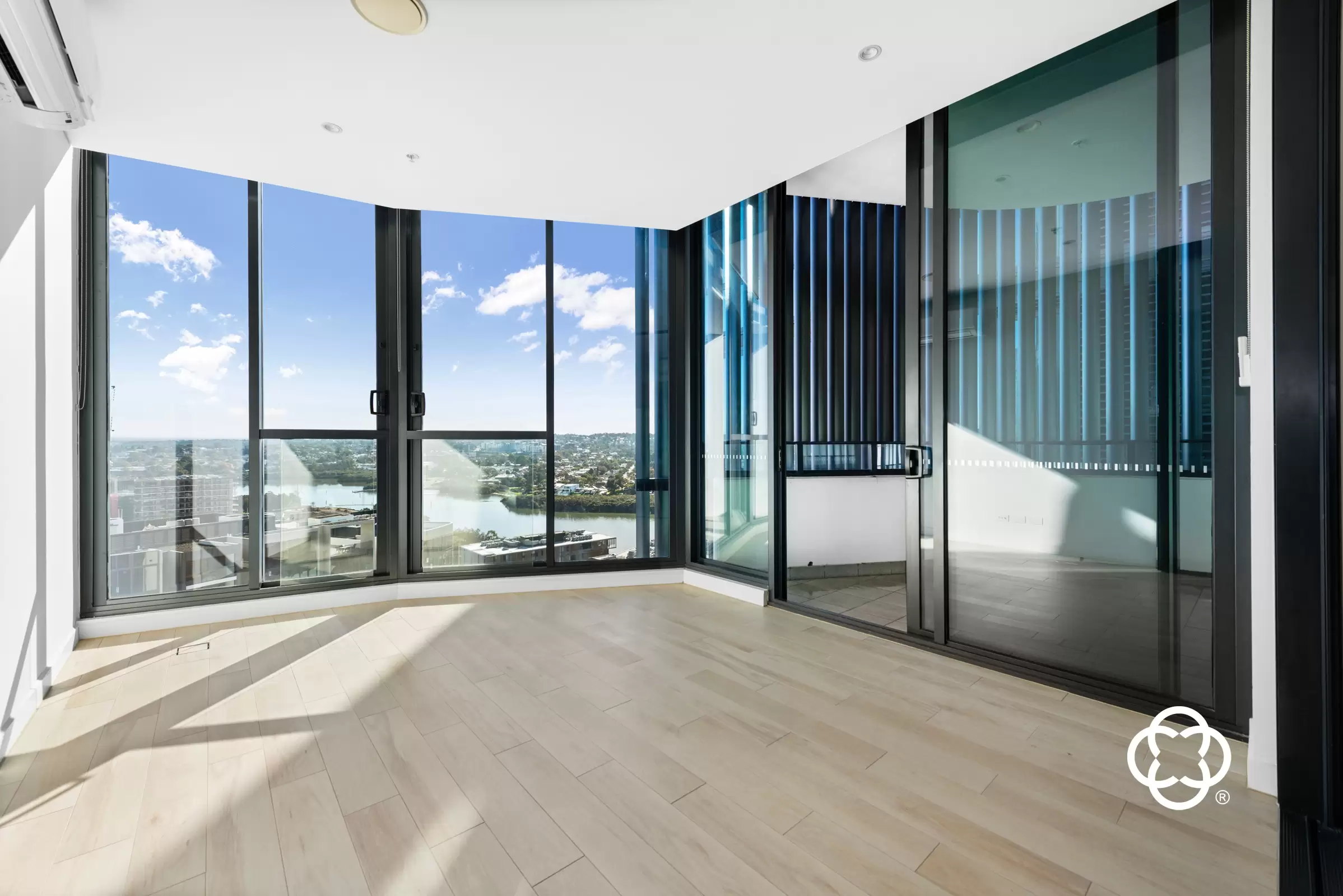 1914/17 Wentworth Place, Wentworth Point Leased by Chidiac Realty - image 2