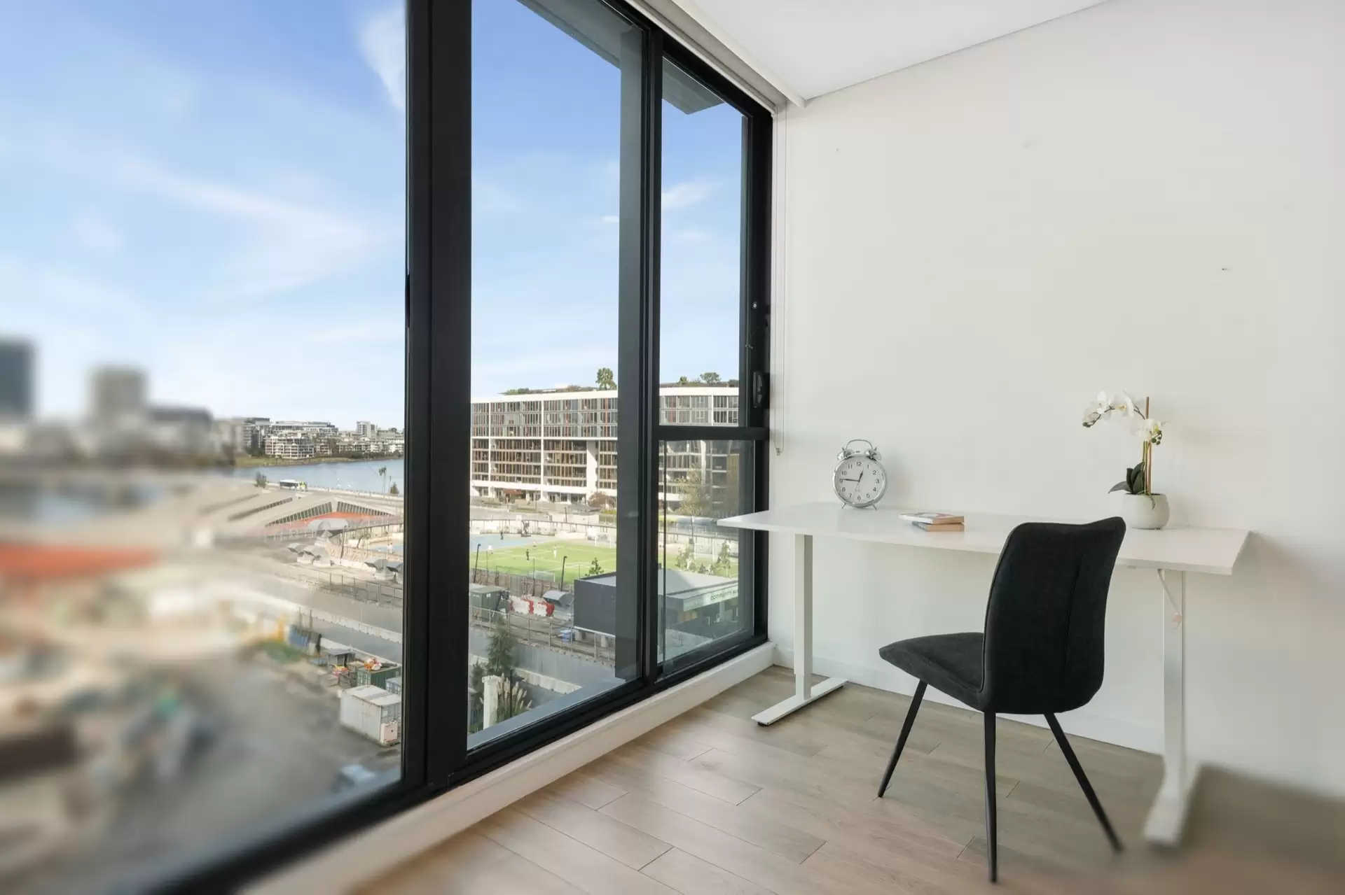602/13 Wentworth Place, Wentworth Point Sold by Chidiac Realty - image 1