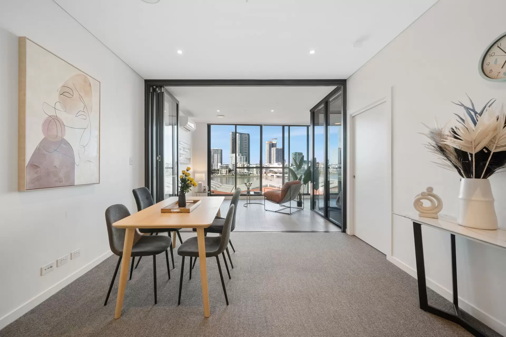 602/13 Wentworth Place, Wentworth Point Sold by Chidiac Realty - image 1