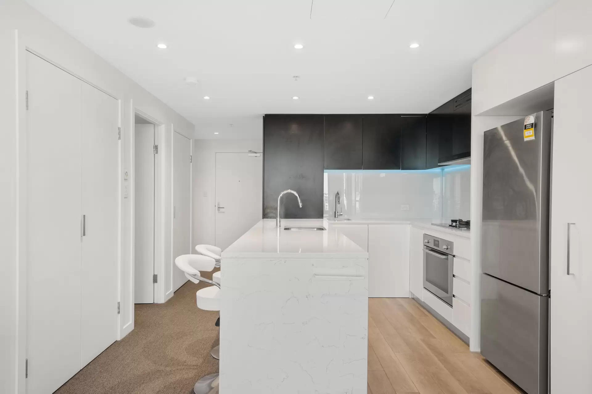 602/13 Wentworth Place, Wentworth Point Sold by Chidiac Realty - image 1