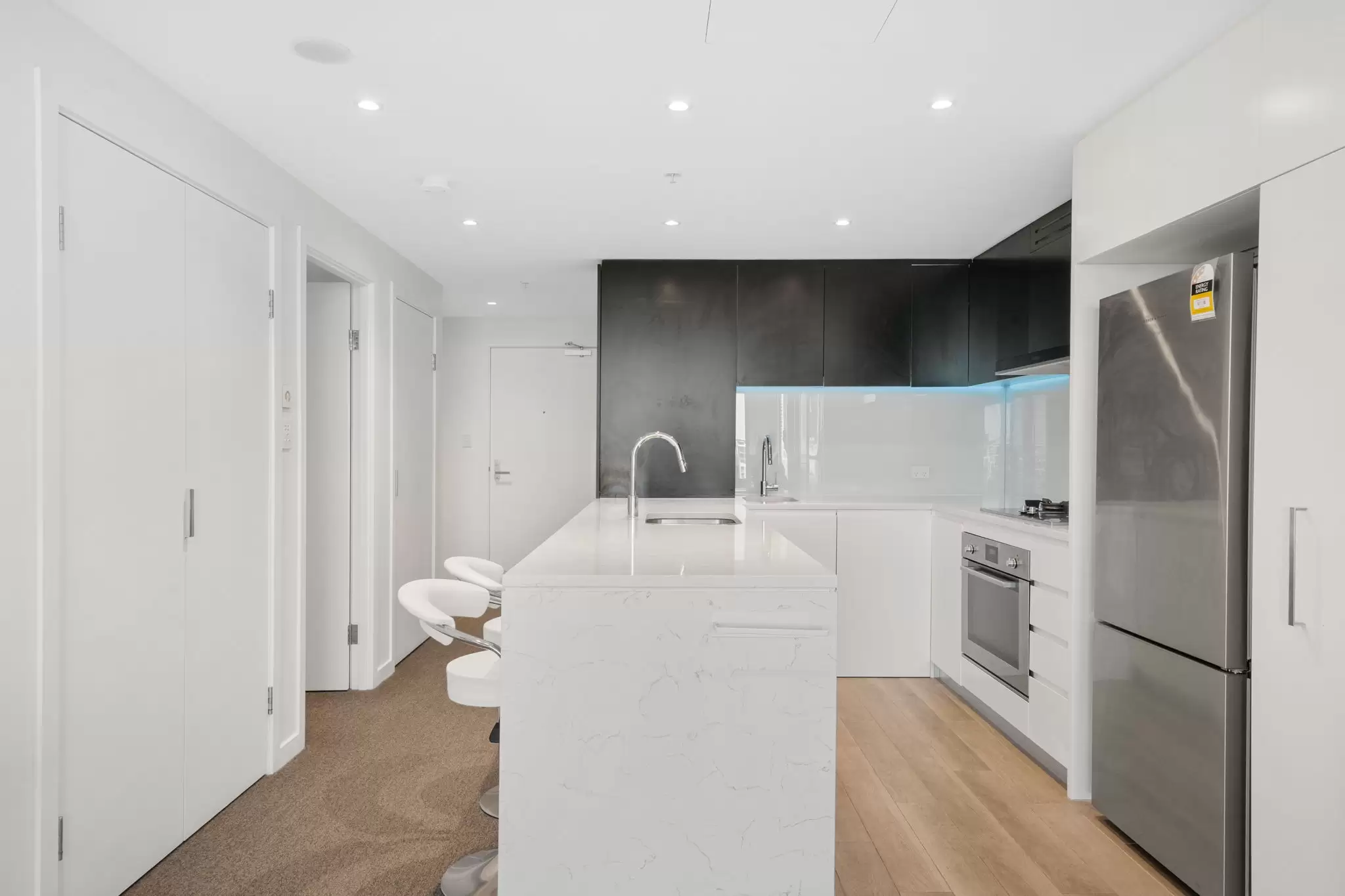 602/13 Wentworth Place, Wentworth Point Sold by Chidiac Realty - image 6