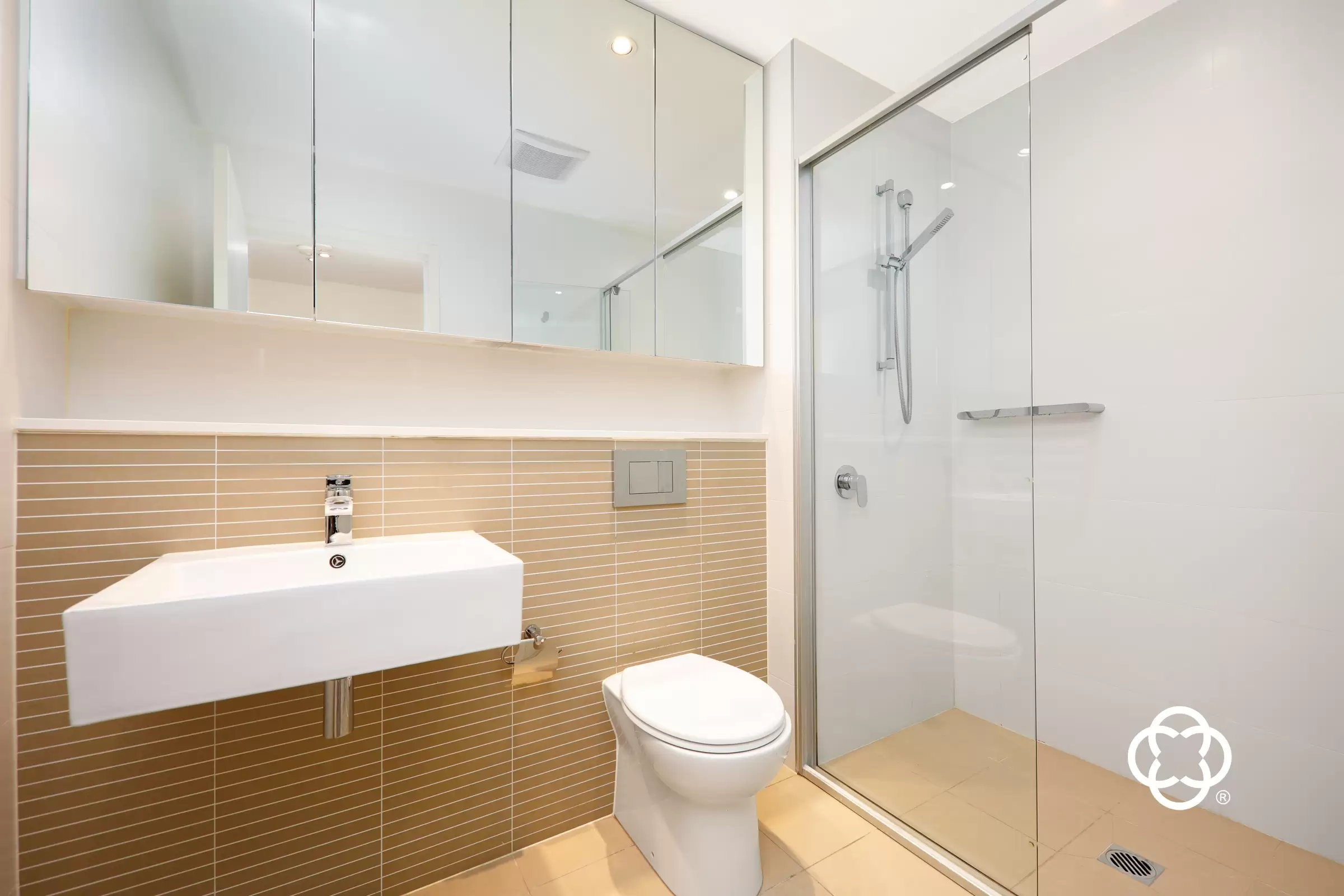 242/17 Marine Parade, Wentworth Point Leased by Chidiac Realty - image 6