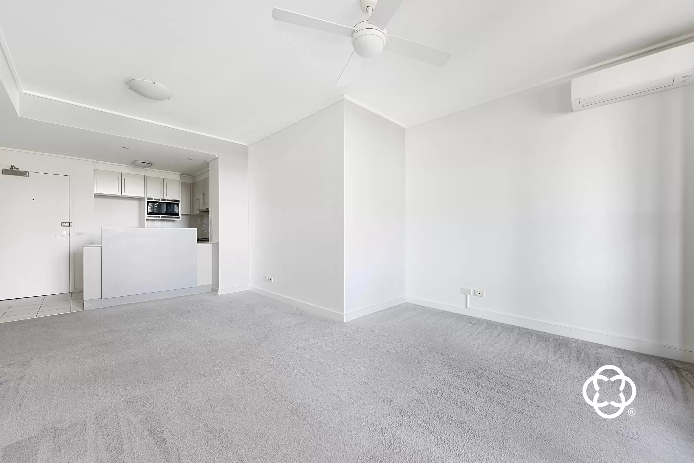 504/2 The Piazza, Wentworth Point Leased by Chidiac Realty - image 4
