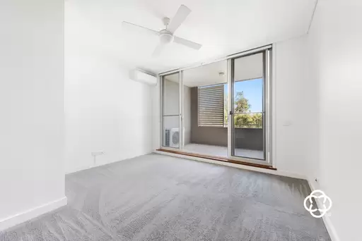 504/2 The Piazza, Wentworth Point Leased by Chidiac Realty