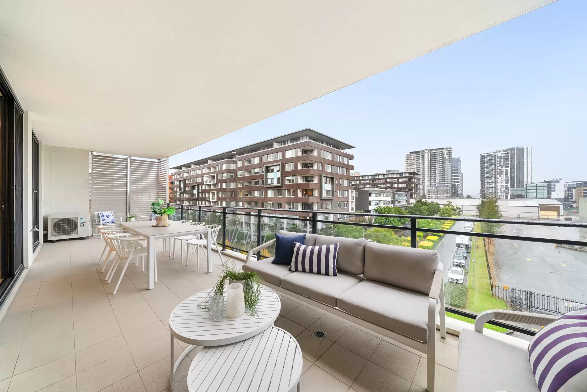 421/22 Baywater Drive, Wentworth Point Sold by Chidiac Realty - image 1