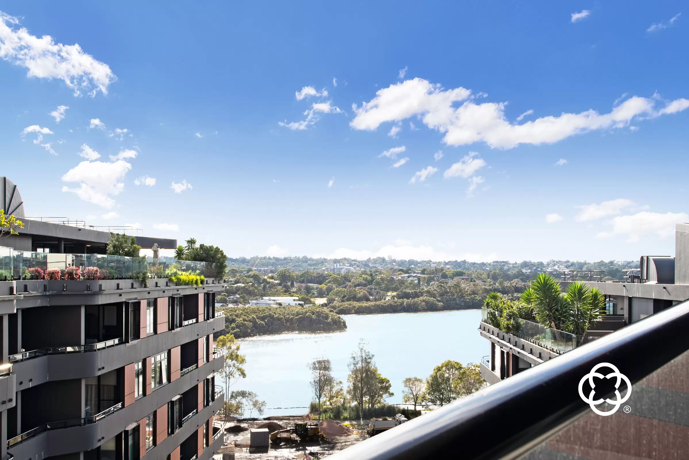 1005/14 Hill Road, Wentworth Point Leased by Chidiac Realty - image 2