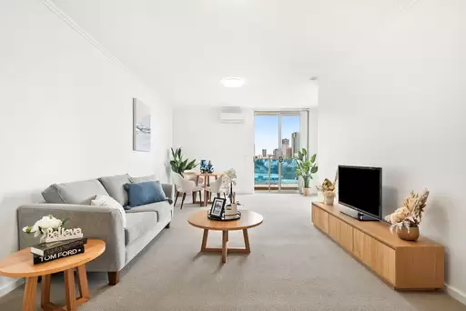 912/3 Weston Street, Rosehill Sold by Chidiac Realty