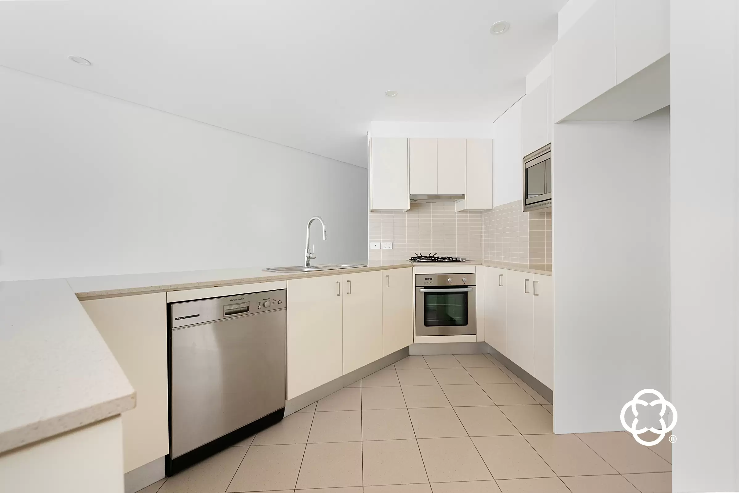 208/1 Stromboli Strait, Wentworth Point Leased by Chidiac Realty - image 5