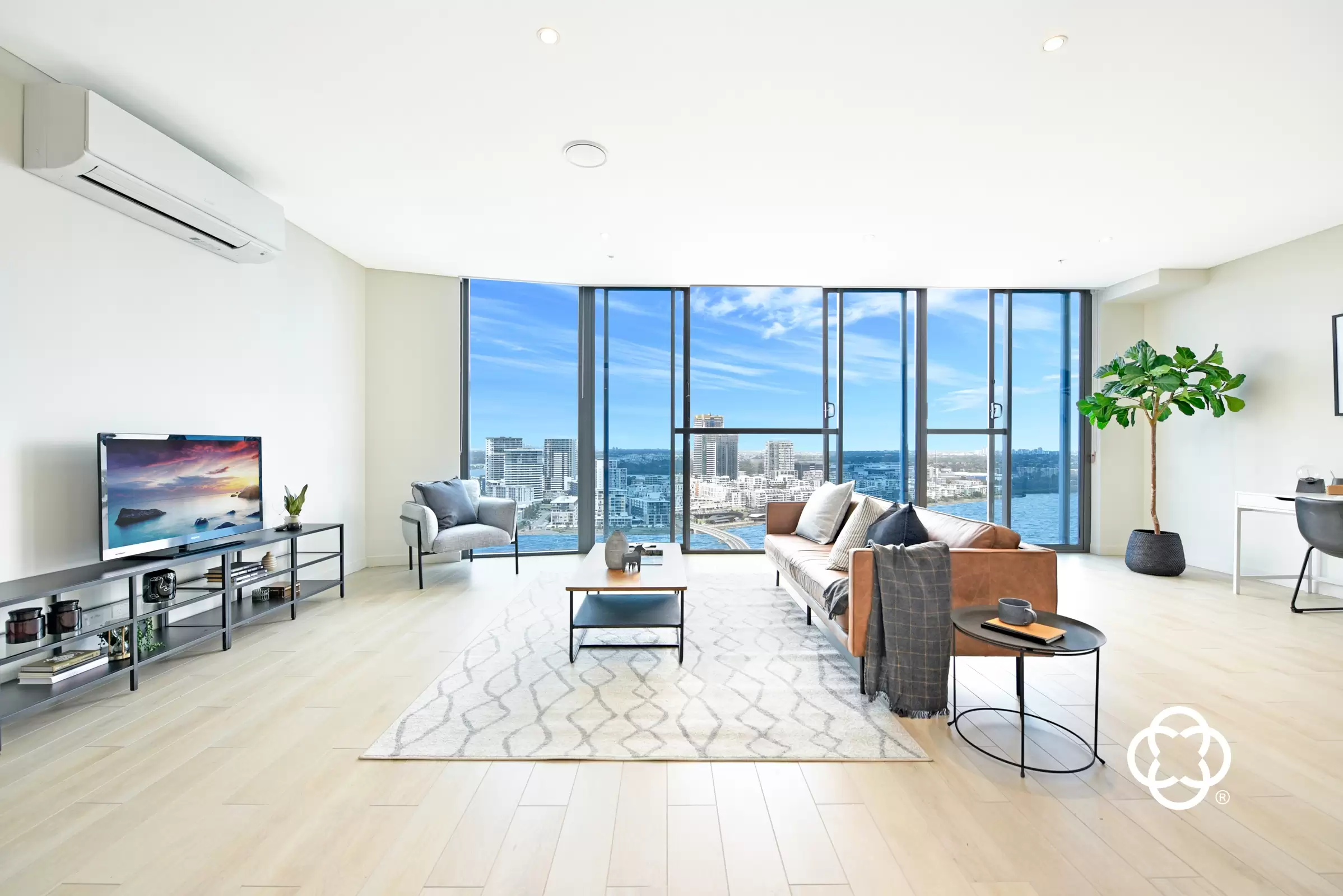2403/11 Wentworth Place, Wentworth Point Leased by Chidiac Realty - image 2