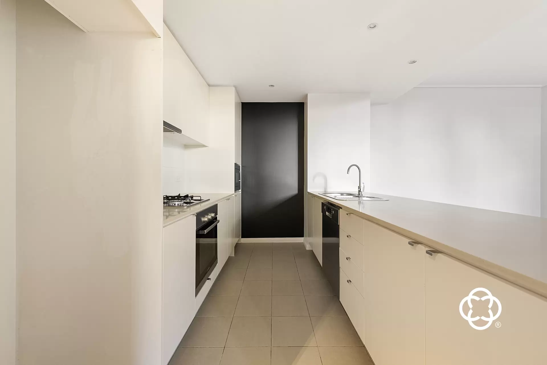 341/2 The Crescent, Wentworth Point Leased by Chidiac Realty - image 1