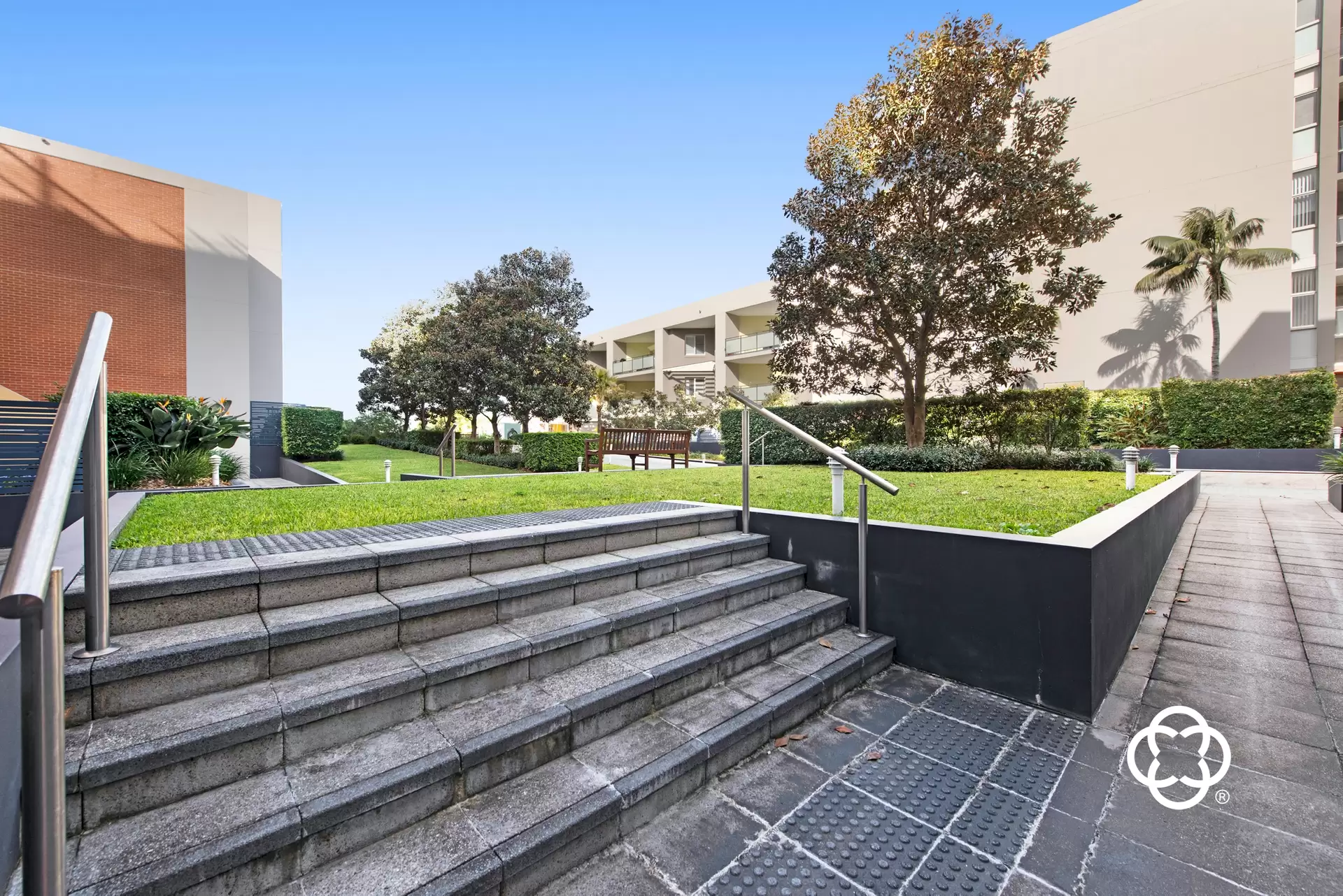 341/2 The Crescent, Wentworth Point Leased by Chidiac Realty - image 1