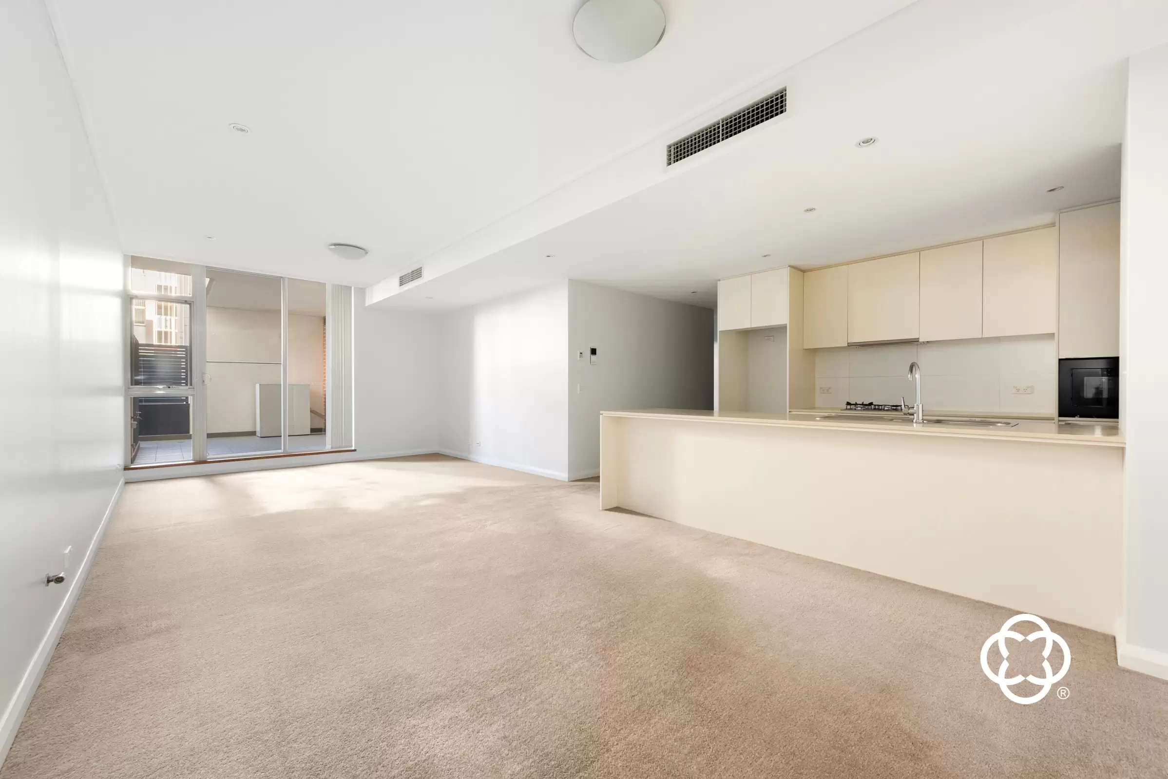 341/2 The Crescent, Wentworth Point Leased by Chidiac Realty - image 1