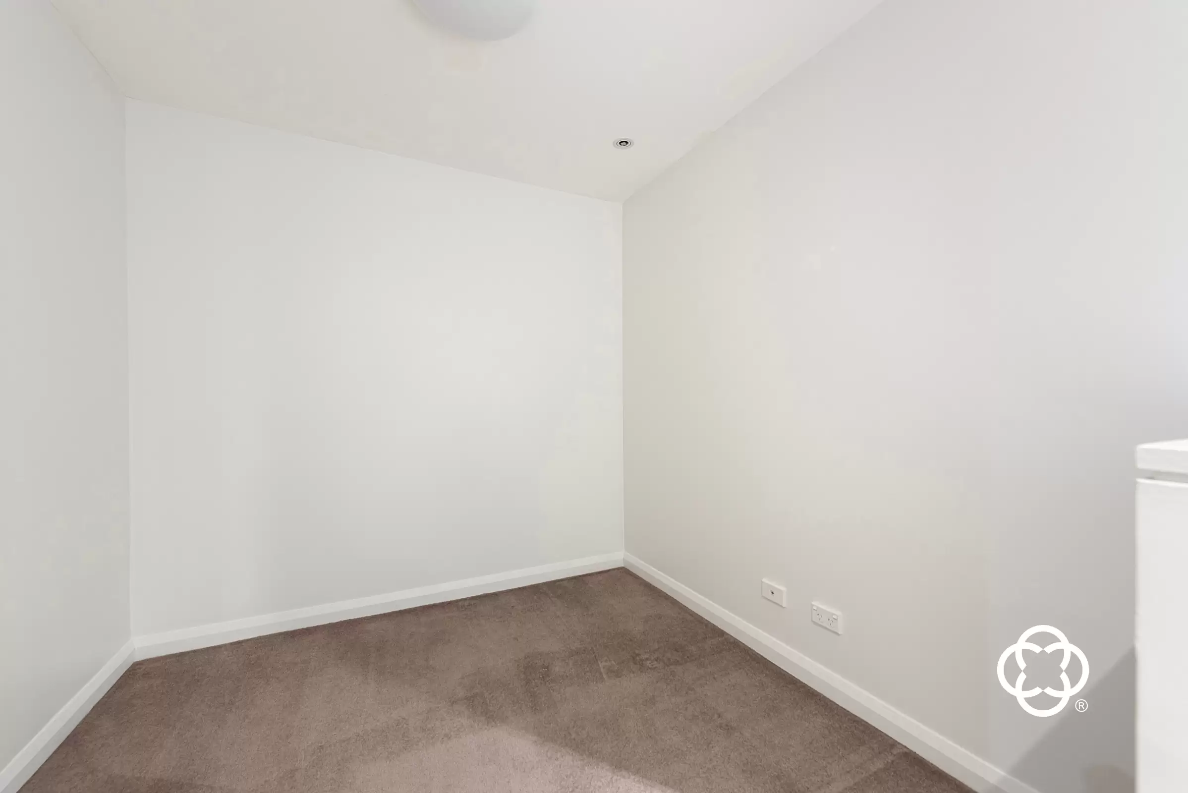 341/2 The Crescent, Wentworth Point Leased by Chidiac Realty - image 5