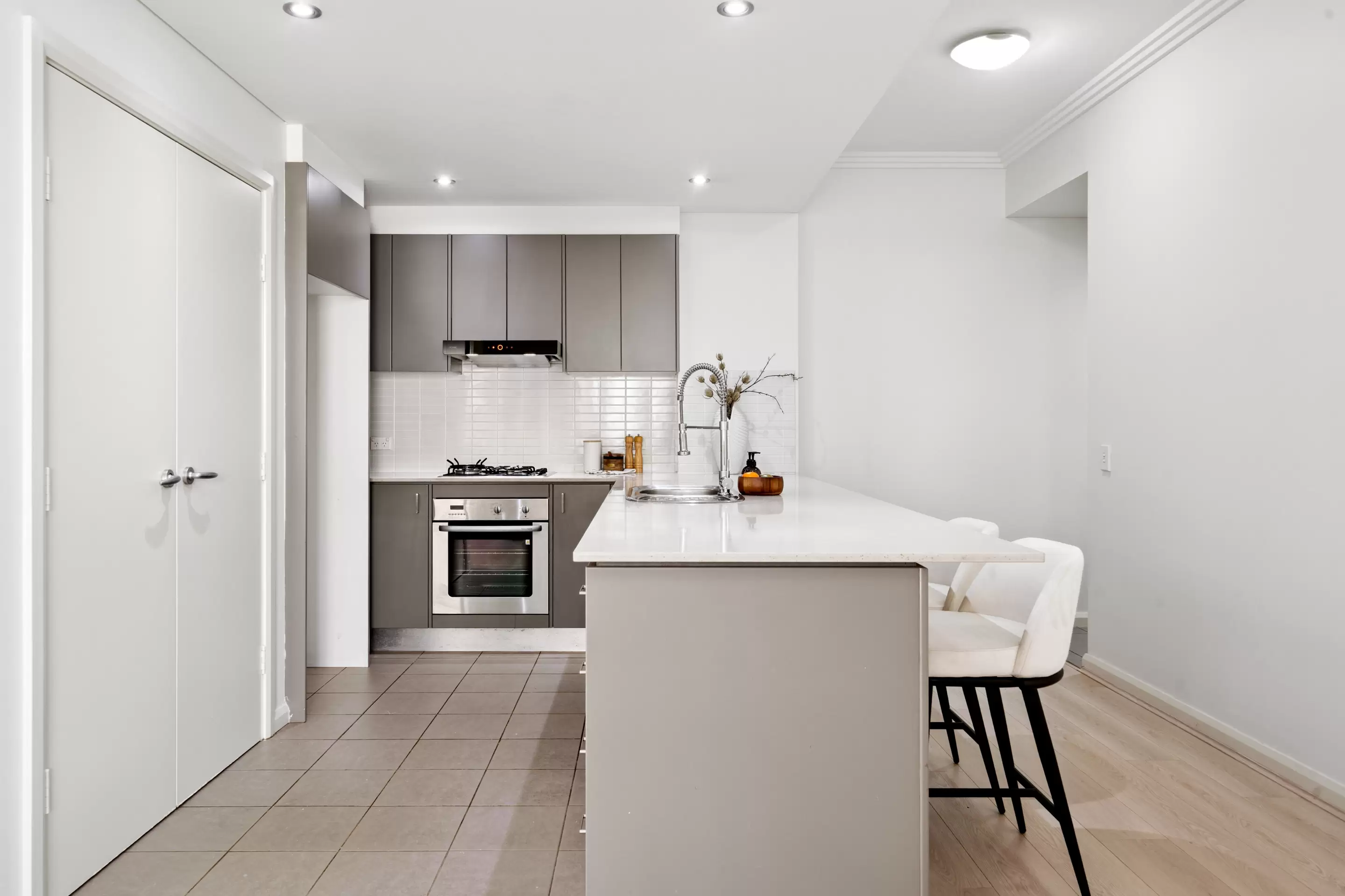 501/1 Stromboli Strait, Wentworth Point Sold by Chidiac Realty - image 3