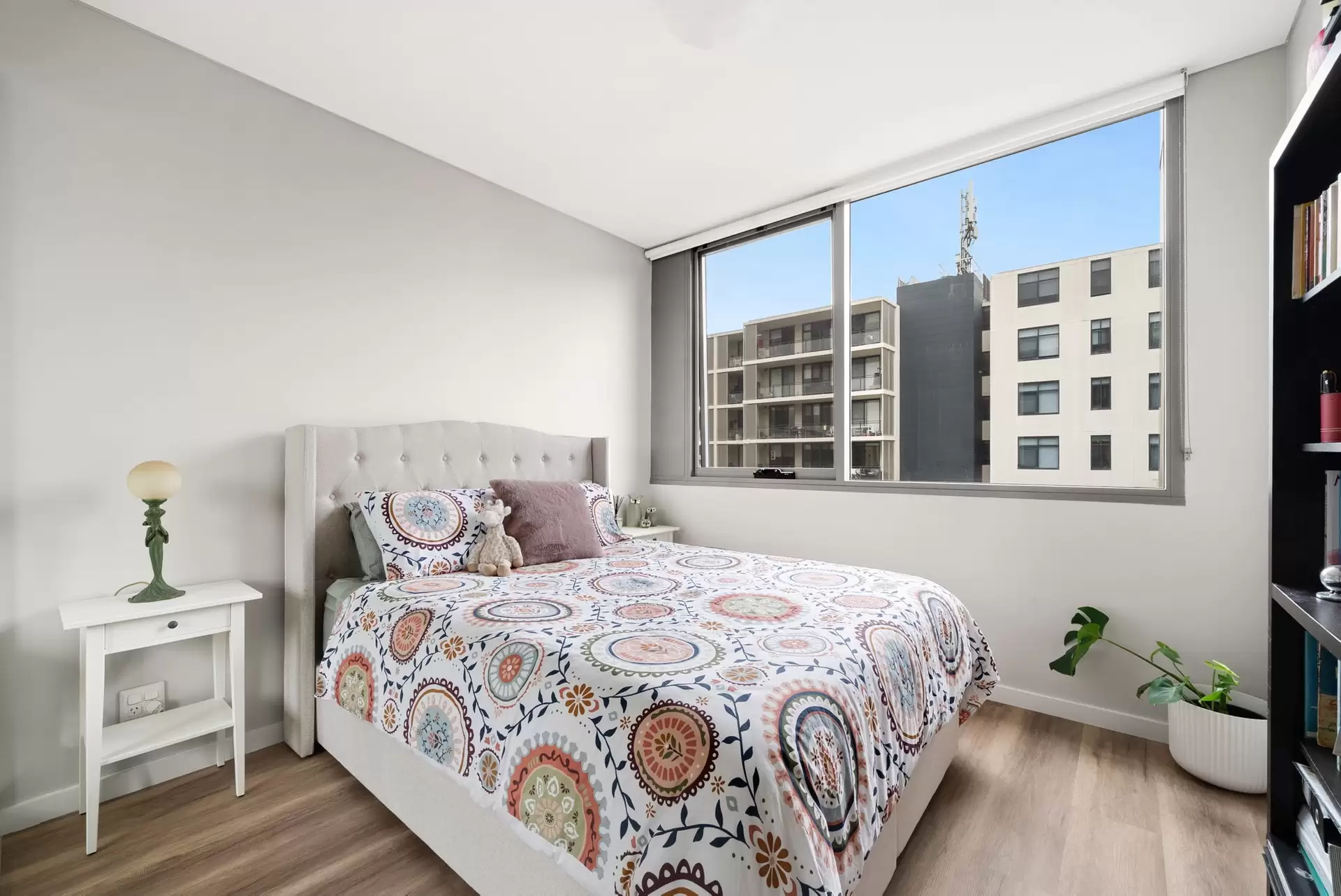 517/19 Baywater Drive, Wentworth Point Sold by Chidiac Realty - image 1