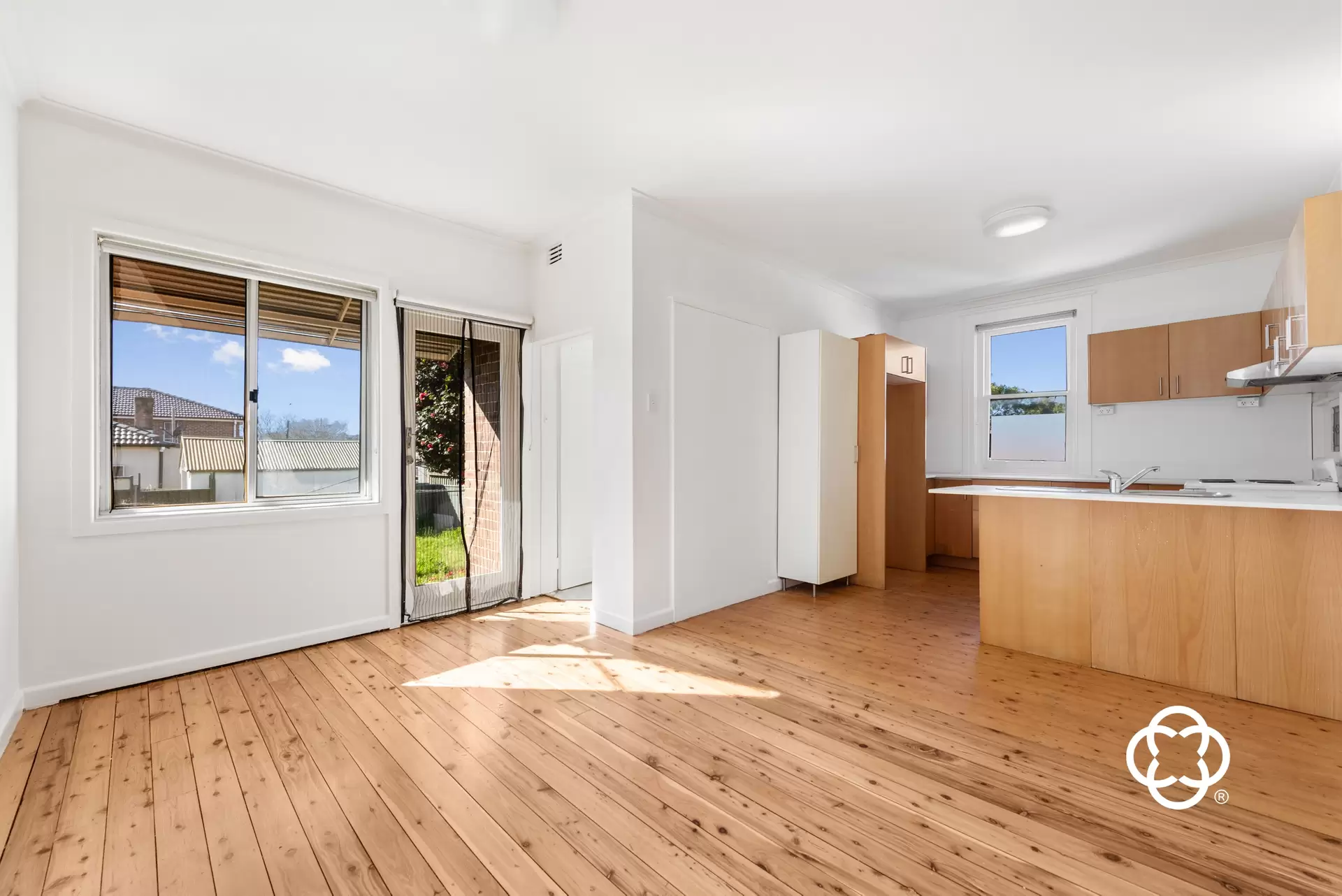 35 Lloyd George Avenue, Concord Leased by Chidiac Realty - image 1