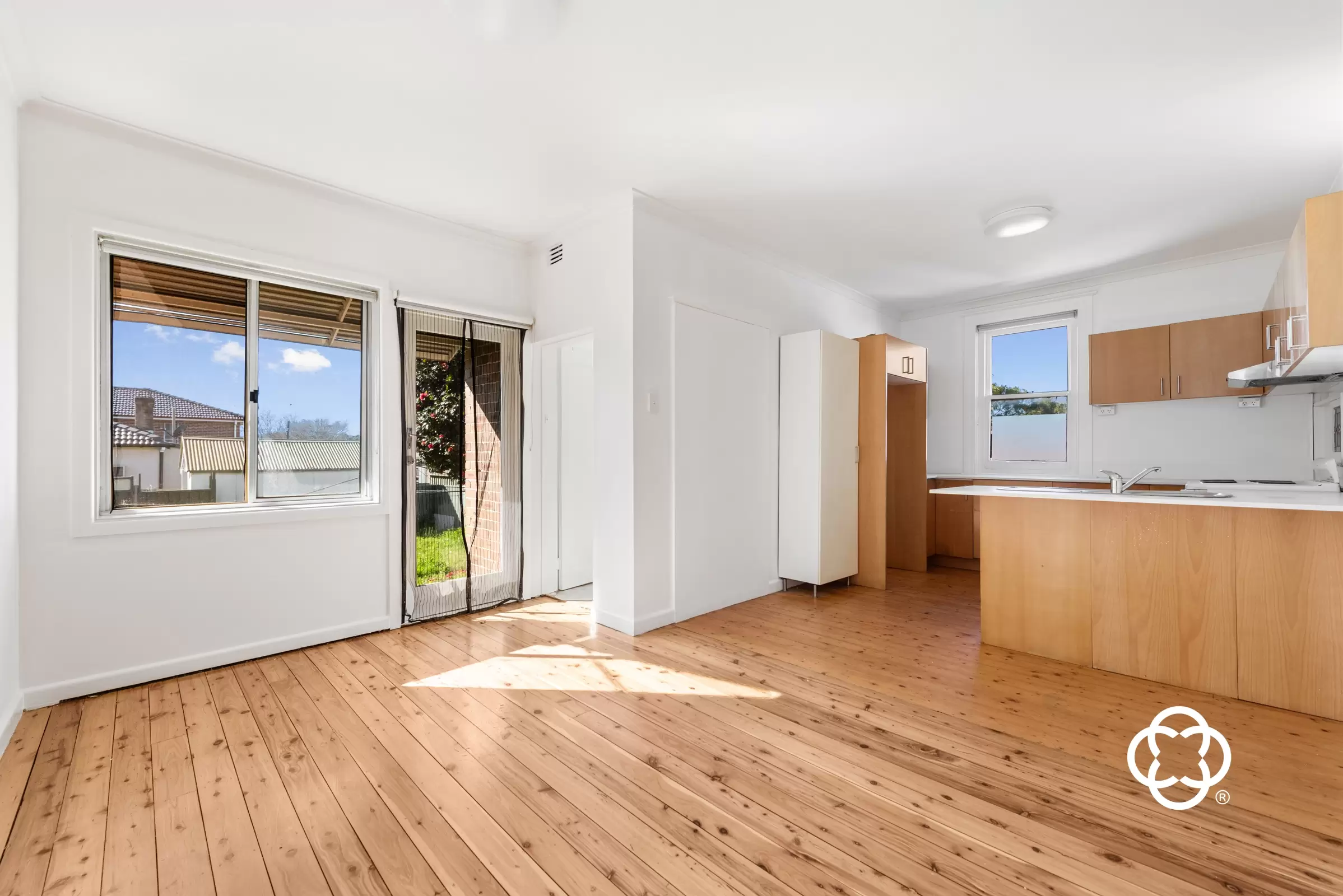 35 Lloyd George Avenue, Concord Leased by Chidiac Realty - image 3