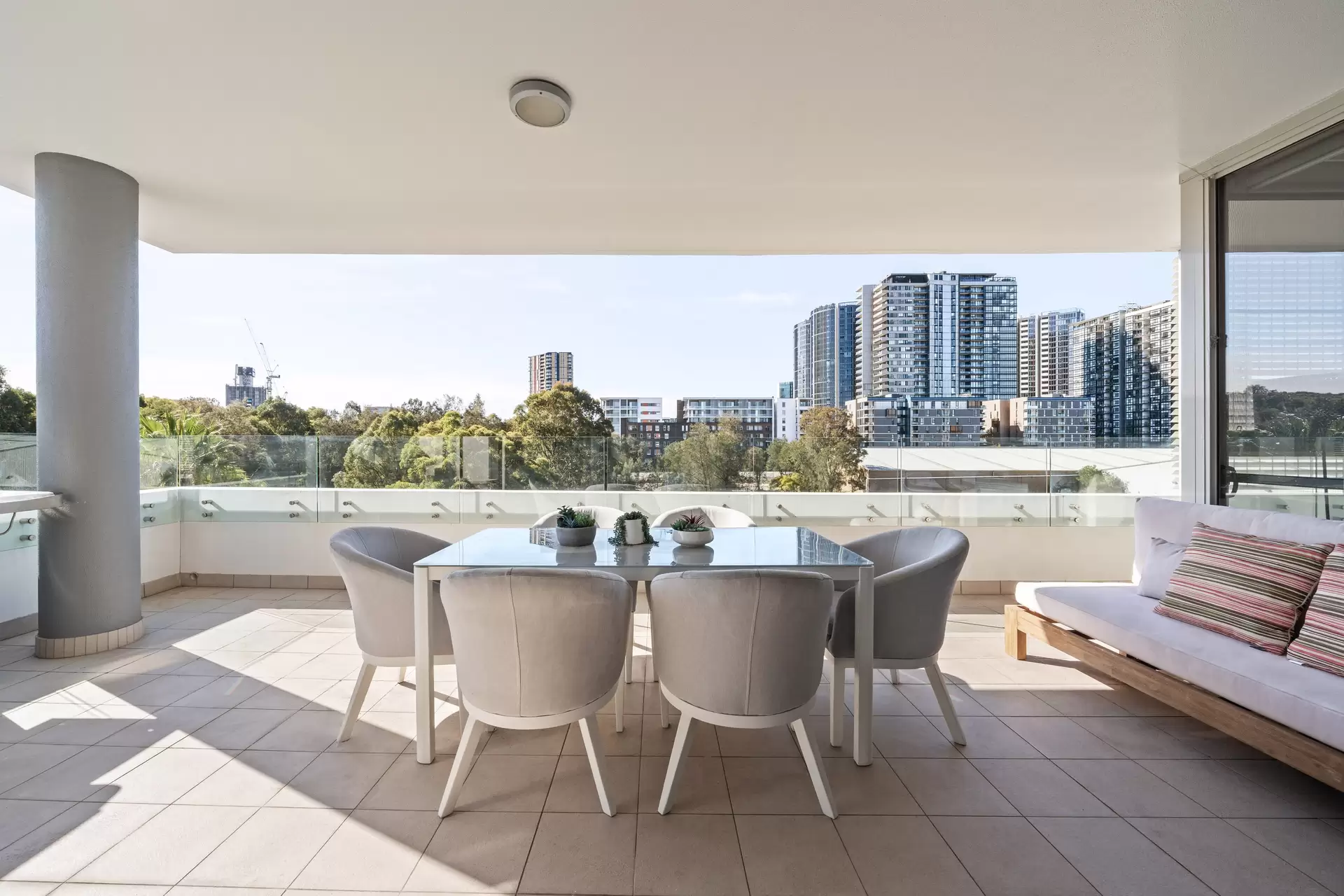 403/4 Nuvolari Place, Wentworth Point Sold by Chidiac Realty - image 1