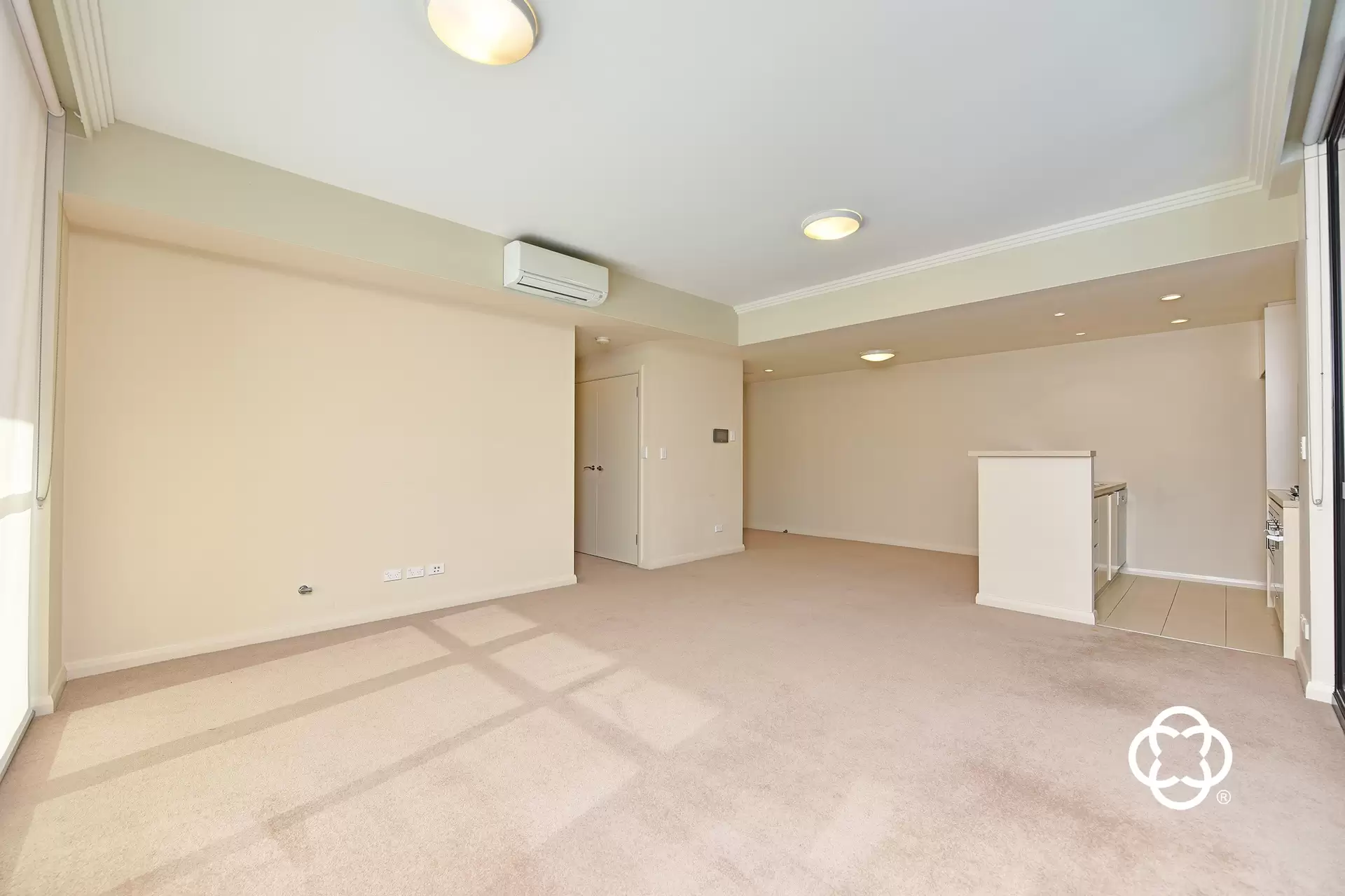 303/2 Footbridge Boulevard, Wentworth Point Leased by Chidiac Realty - image 1