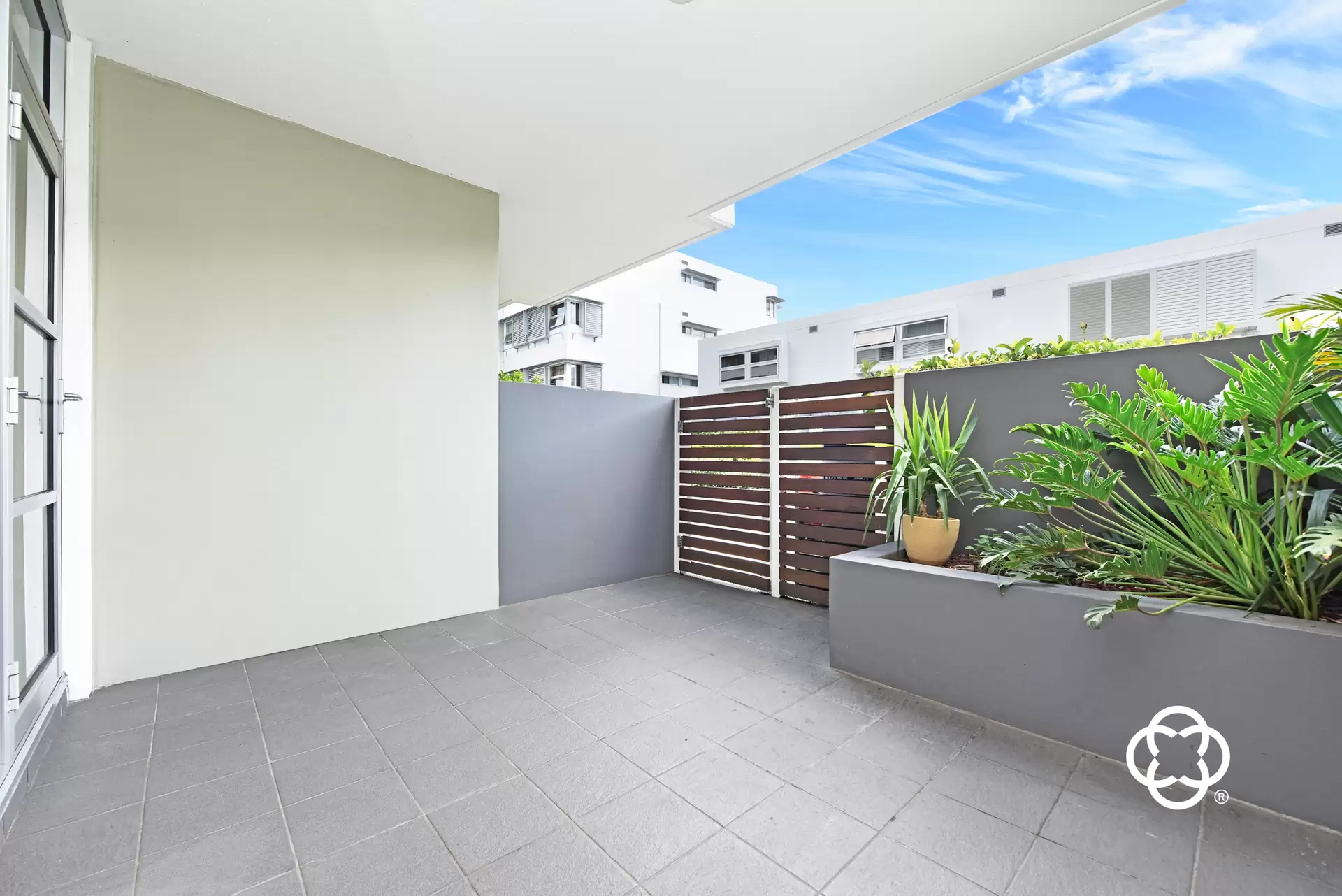 123/25 Bennelong Parkway, Wentworth Point Leased by Chidiac Realty - image 1