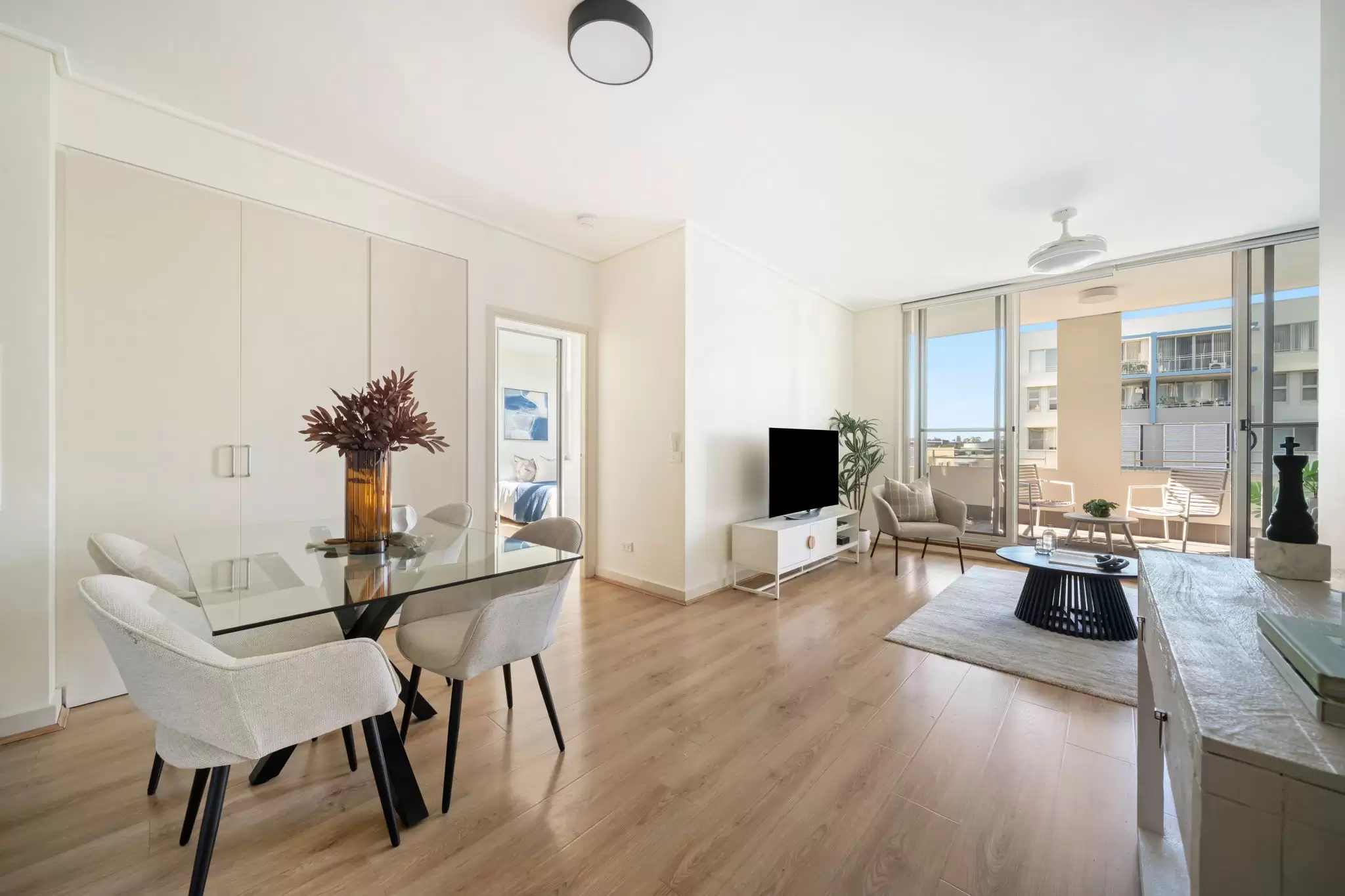 601/1 The Piazza, Wentworth Point Sold by Chidiac Realty - image 5