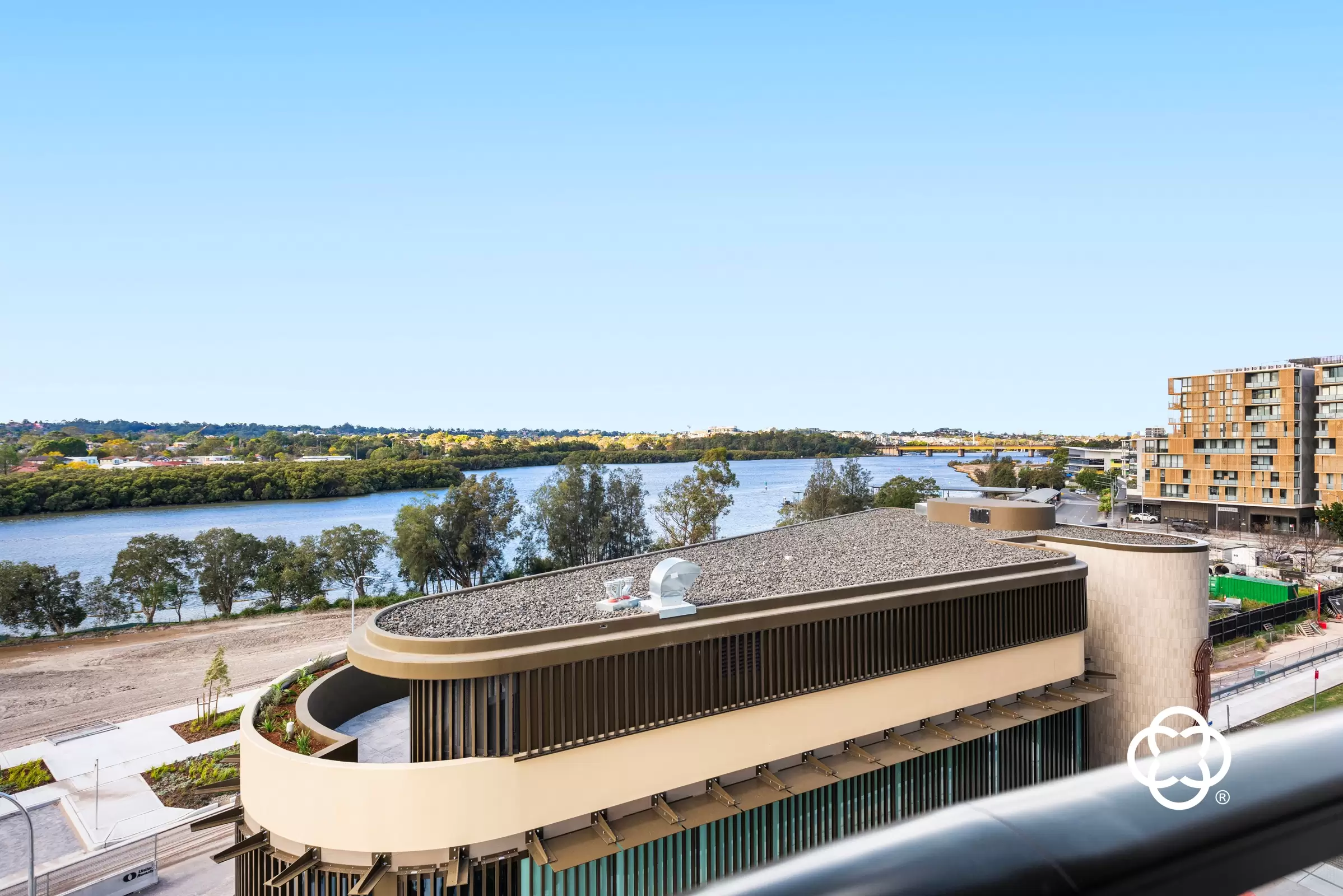 501/3 Sea Rush Street, Wentworth Point Leased by Chidiac Realty - image 4