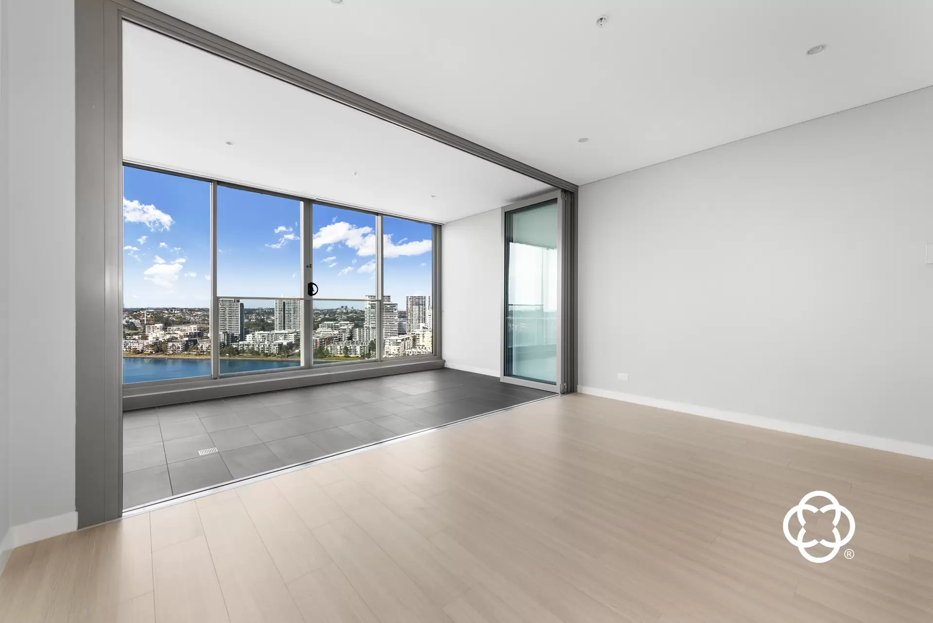 2104/18 Footbridge Boulevard, Wentworth Point Leased by Chidiac Realty - image 1