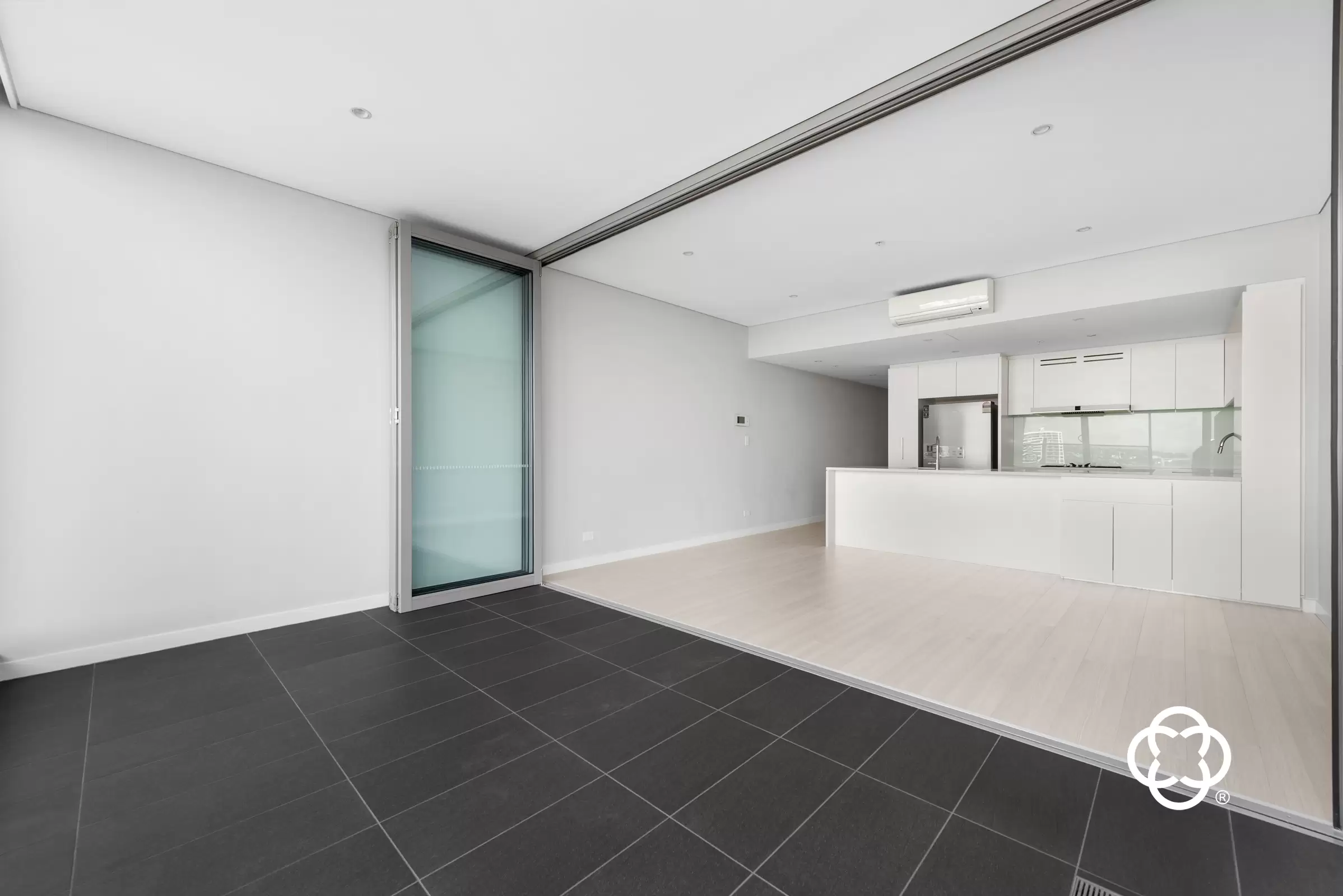 2104/18 Footbridge Boulevard, Wentworth Point Leased by Chidiac Realty - image 4